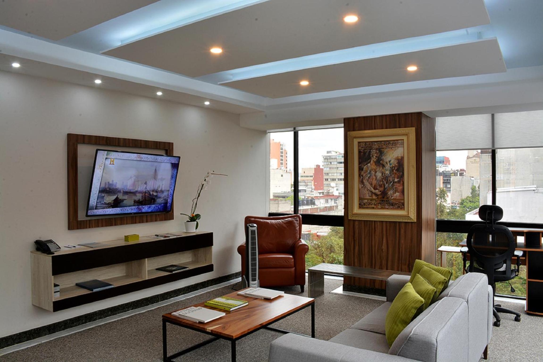 Deluxe Suite - Photo 7