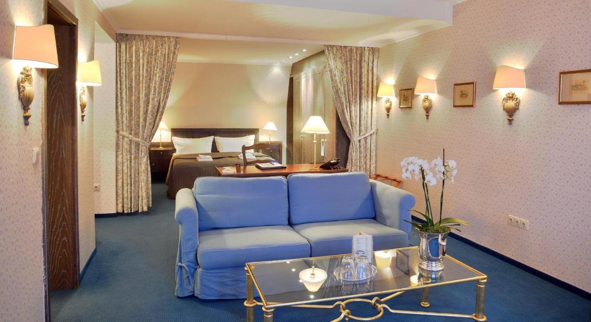Double Room - Photo 4
