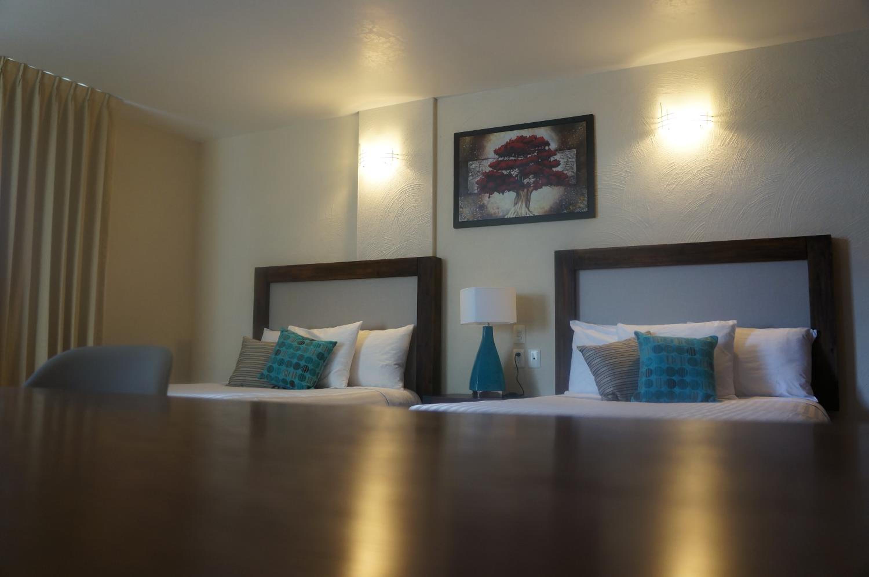 Twin Room - Photo 9