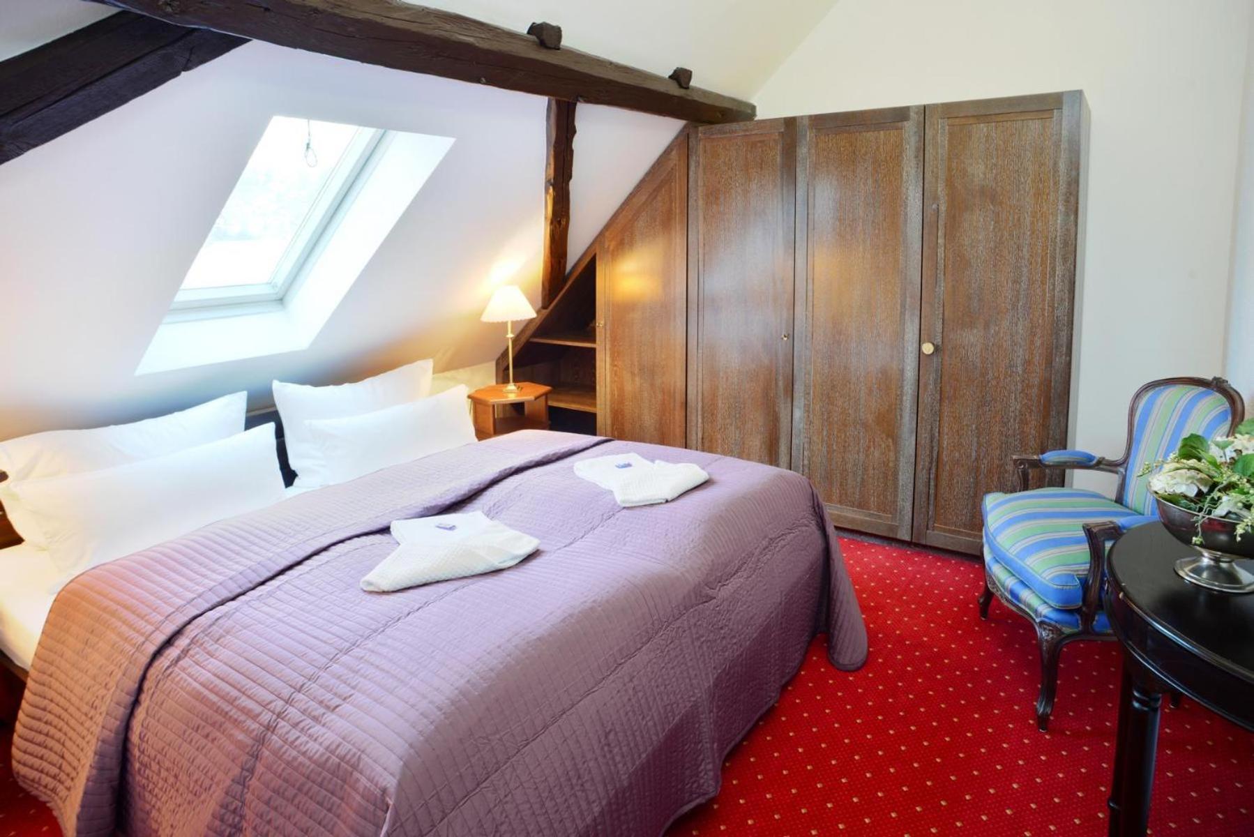 Suite - Photo 3