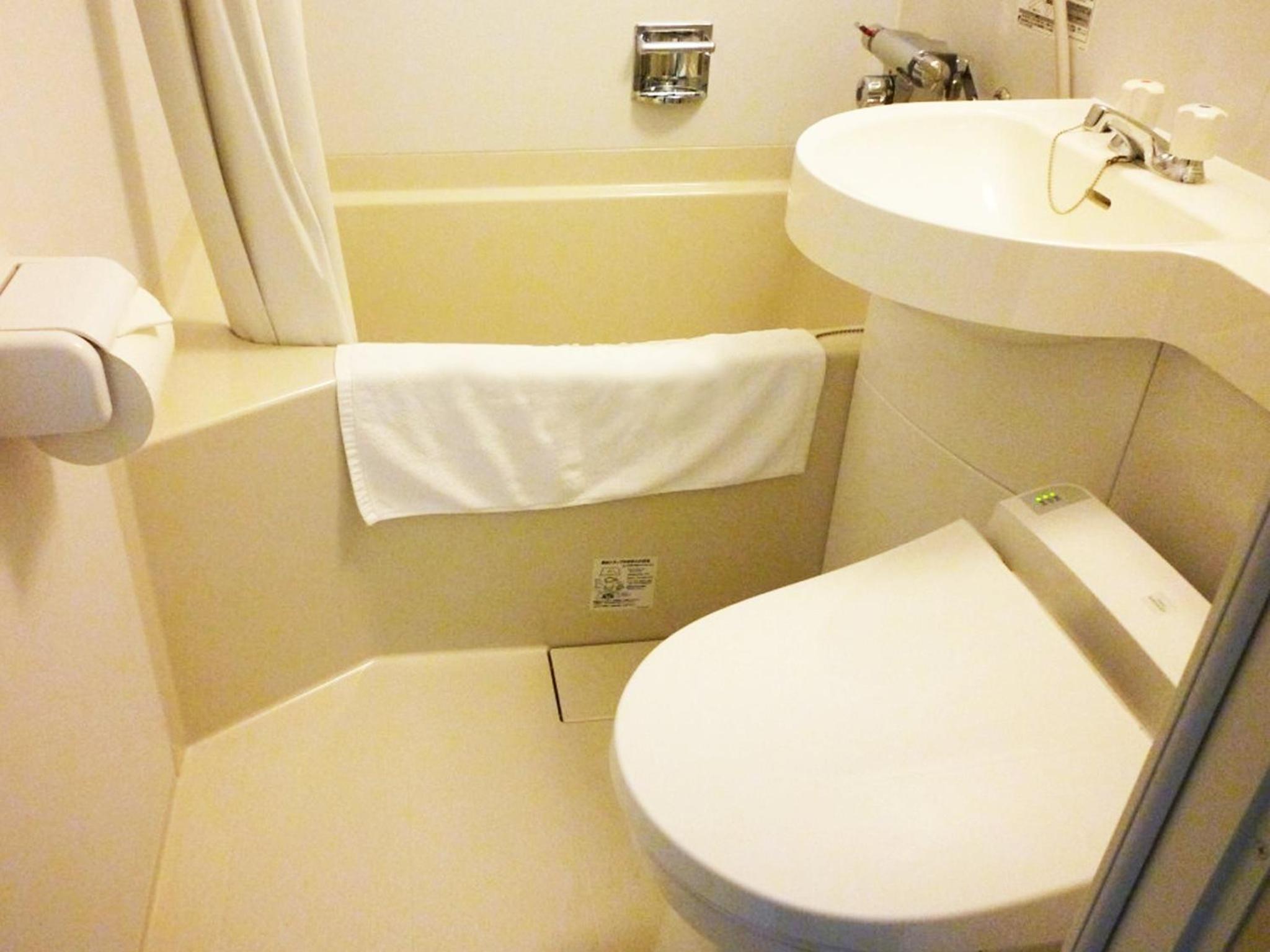 Single Room - Non-Smoking photo 3