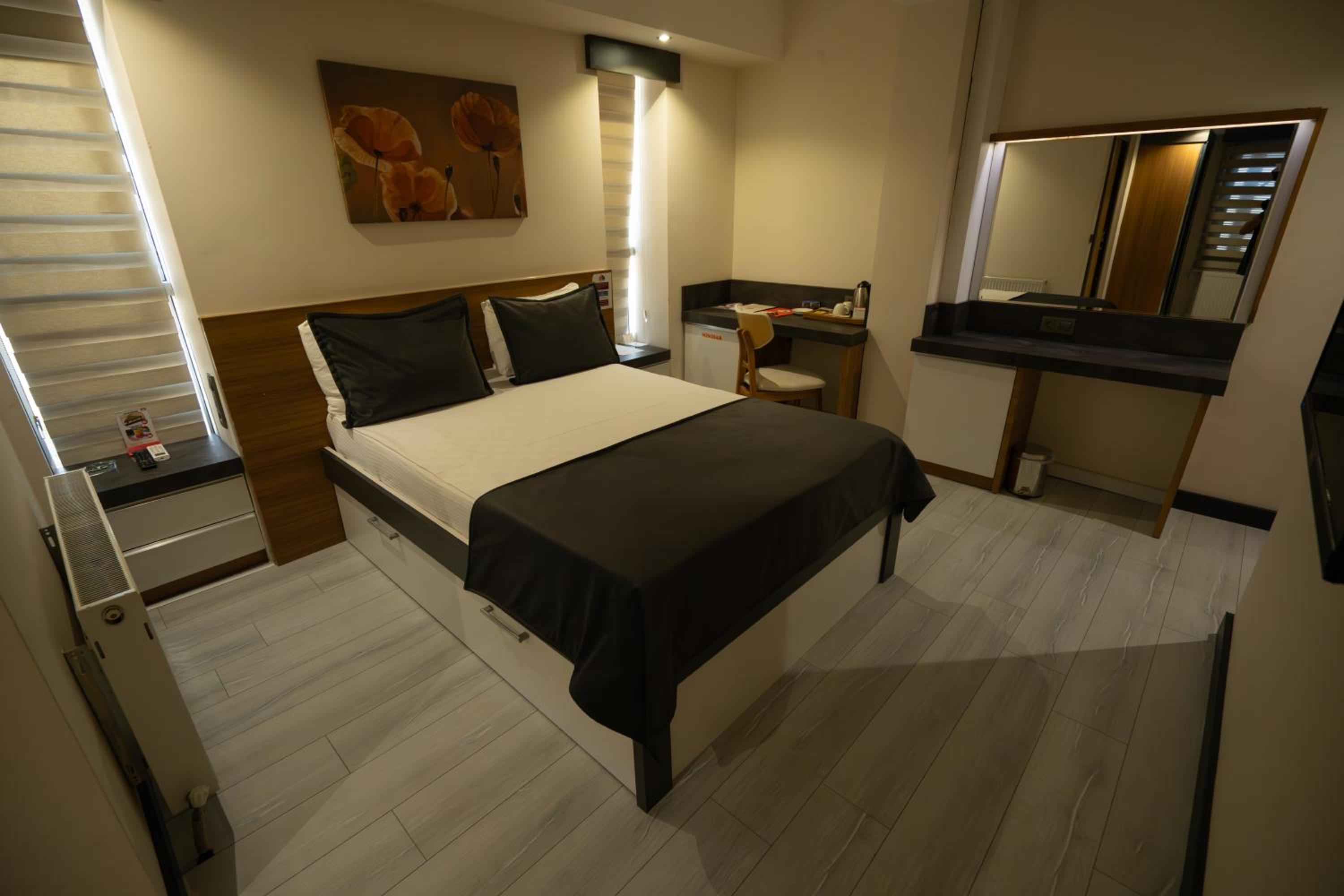 Large Double Room