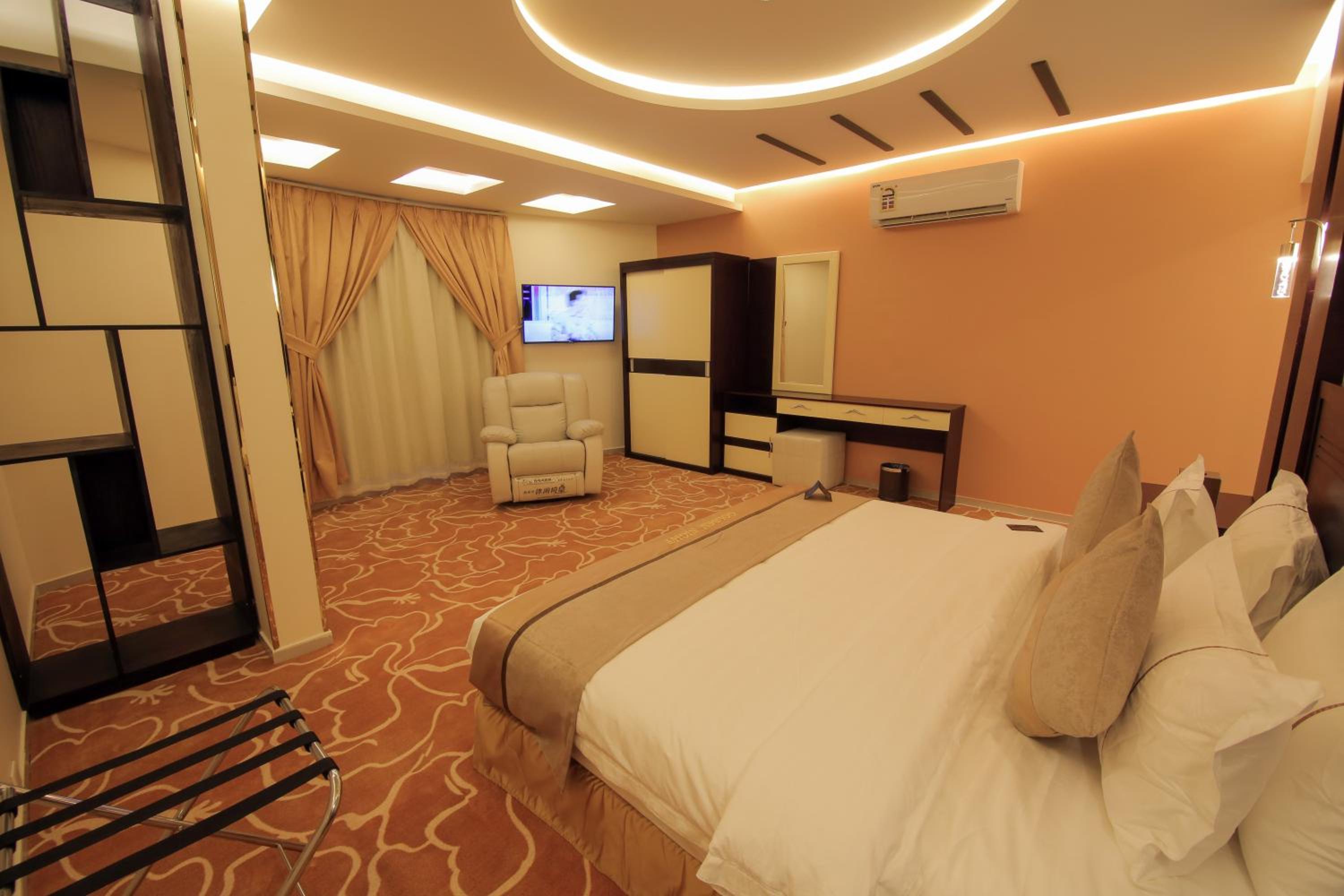 Executive Suite photo 3