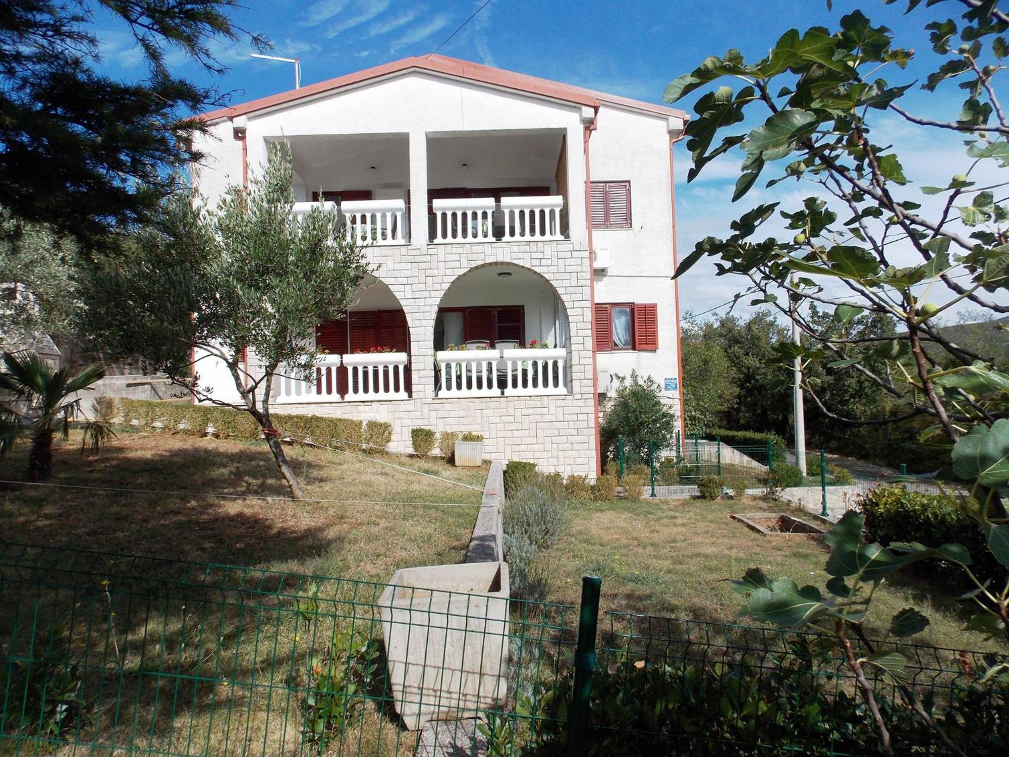 Triple Room with Terrace photo 2