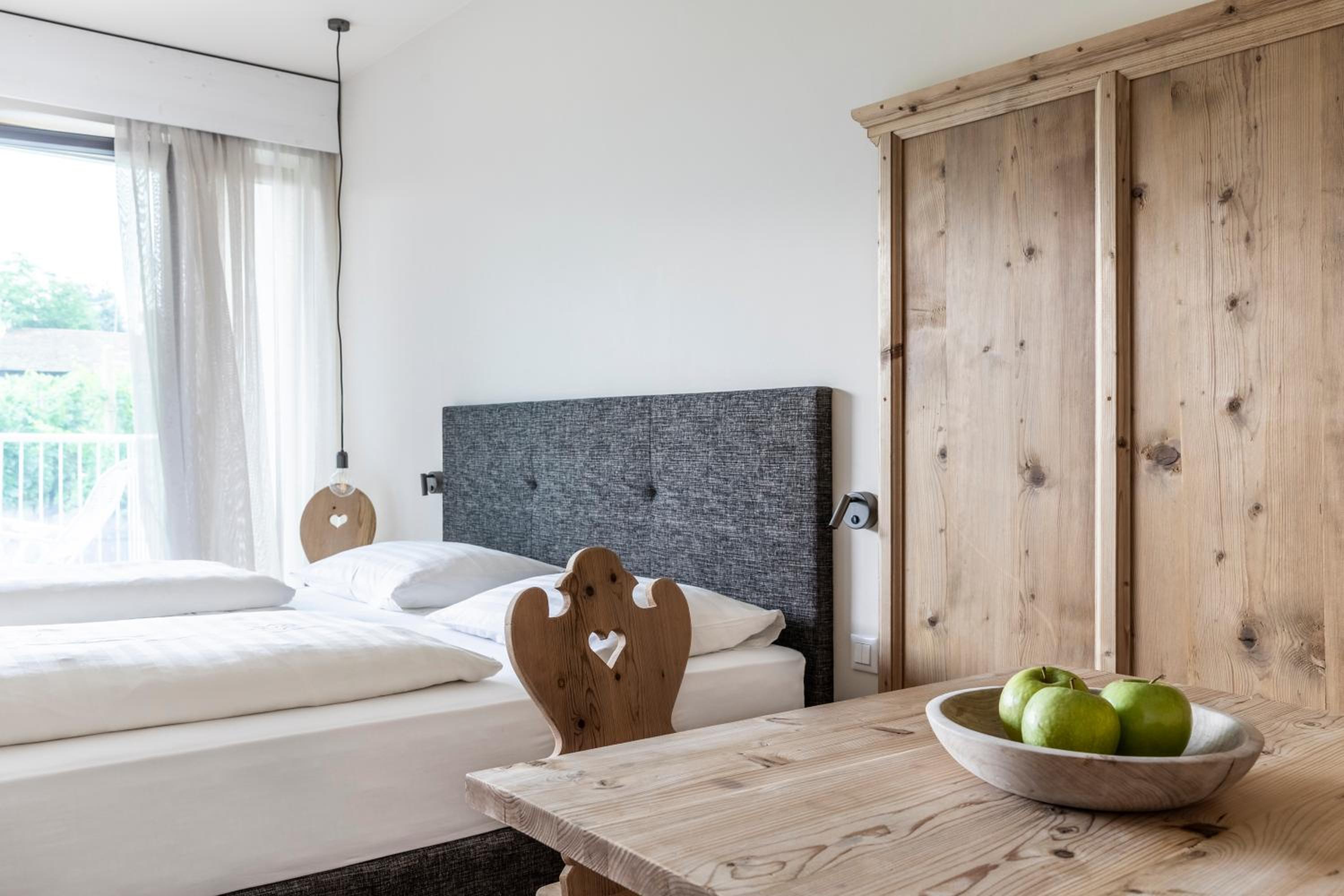 Deluxe Suite with Terrace and Garden View