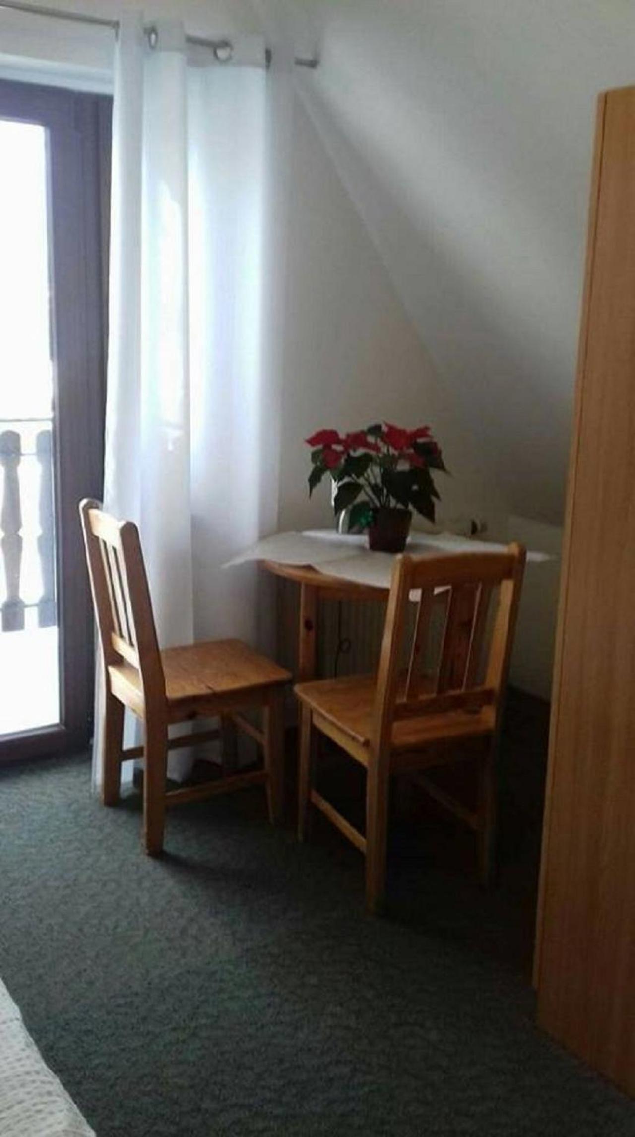 Double Room with Private Bathroom photo 3