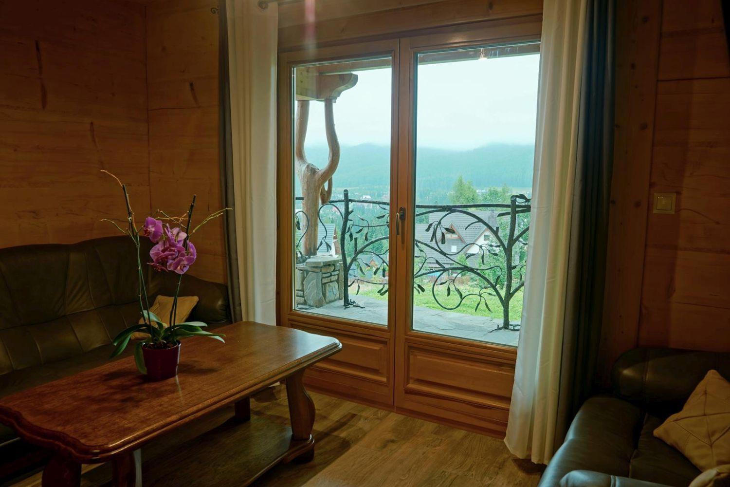 Three-Bedroom Chalet photo 2