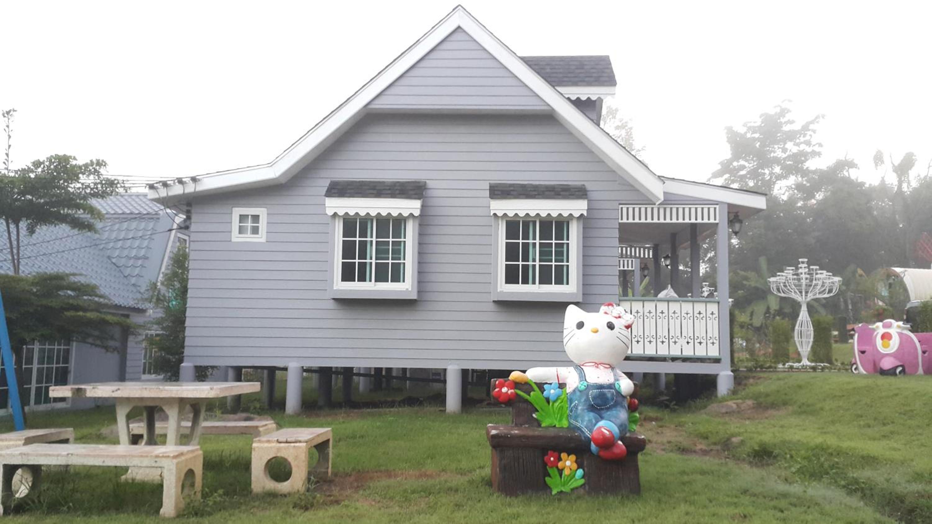 Cottage with Garden View photo 2
