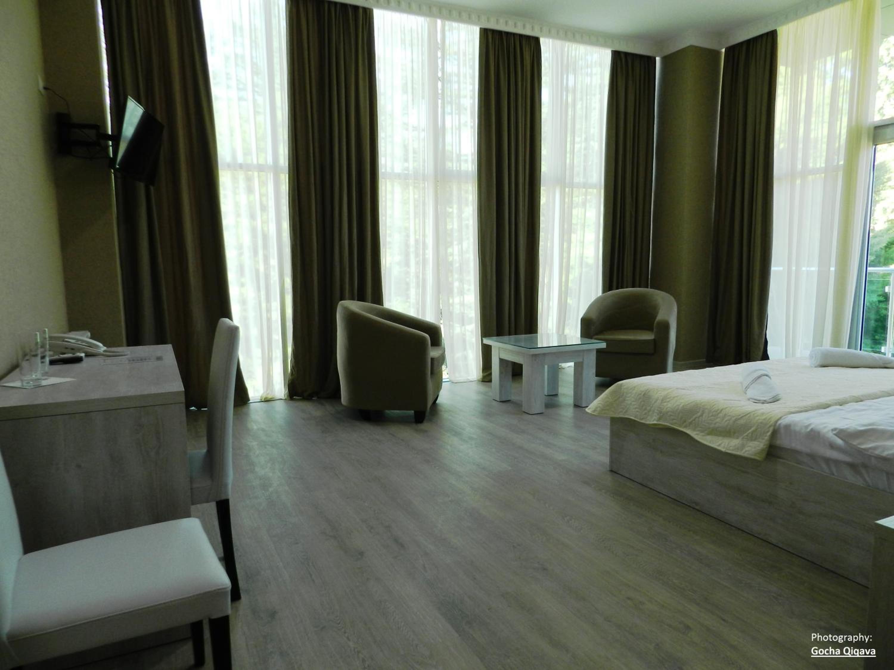 Suite with Balcony photo 1