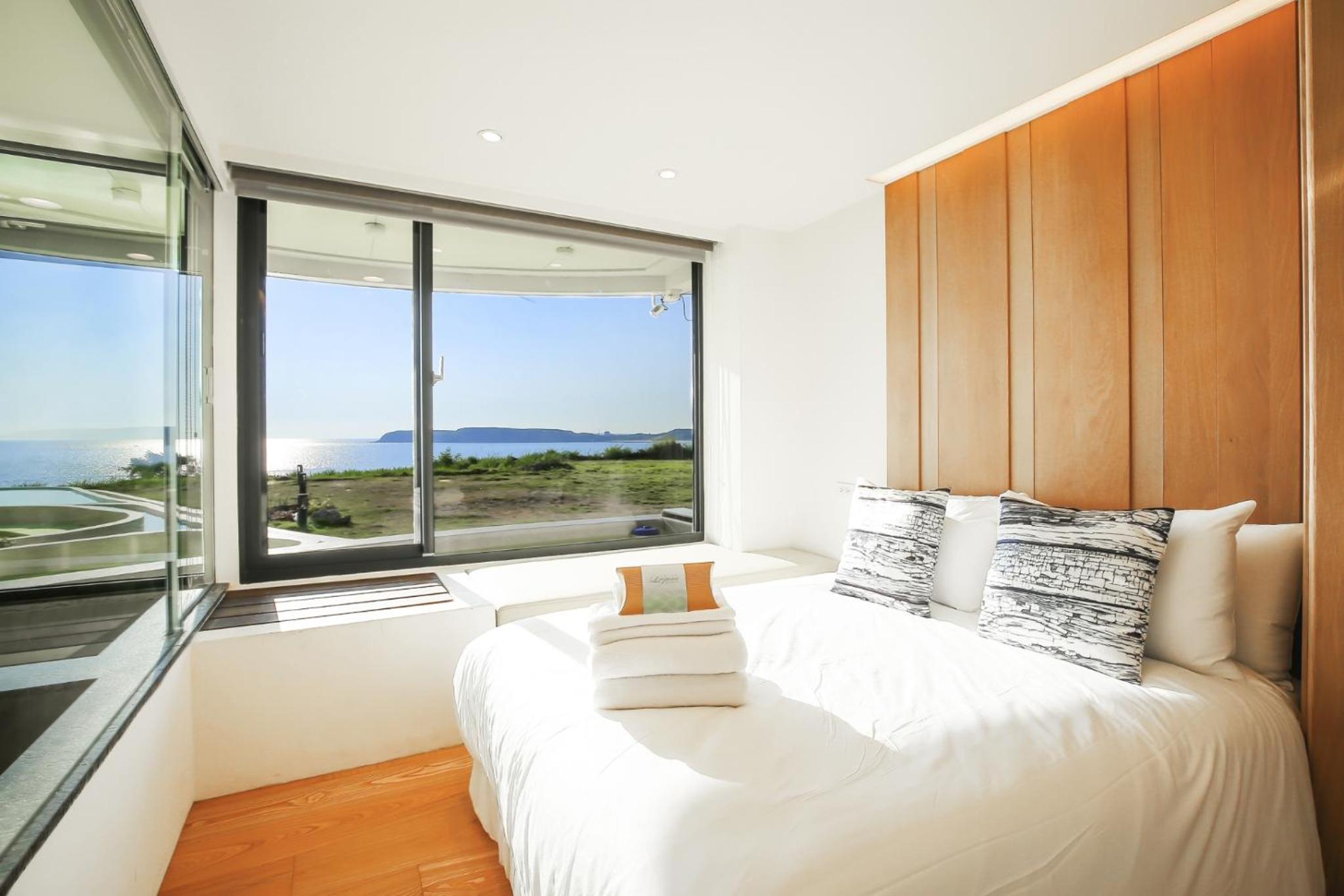 Quadruple Room with Sea View