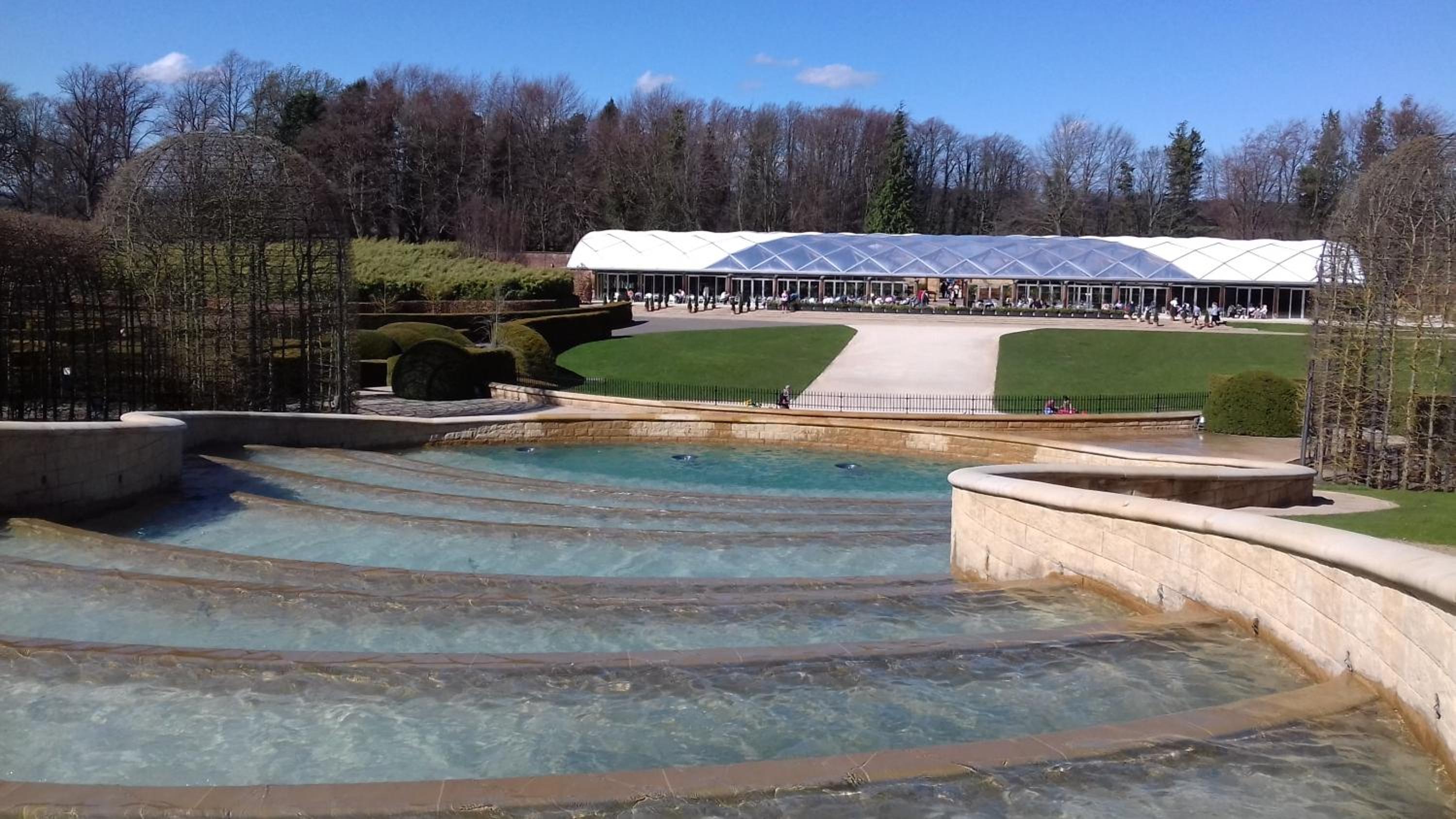 Apartment photo 2