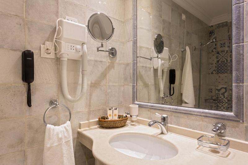 Deluxe Apartment (4 Adults + 1 Child) photo 3