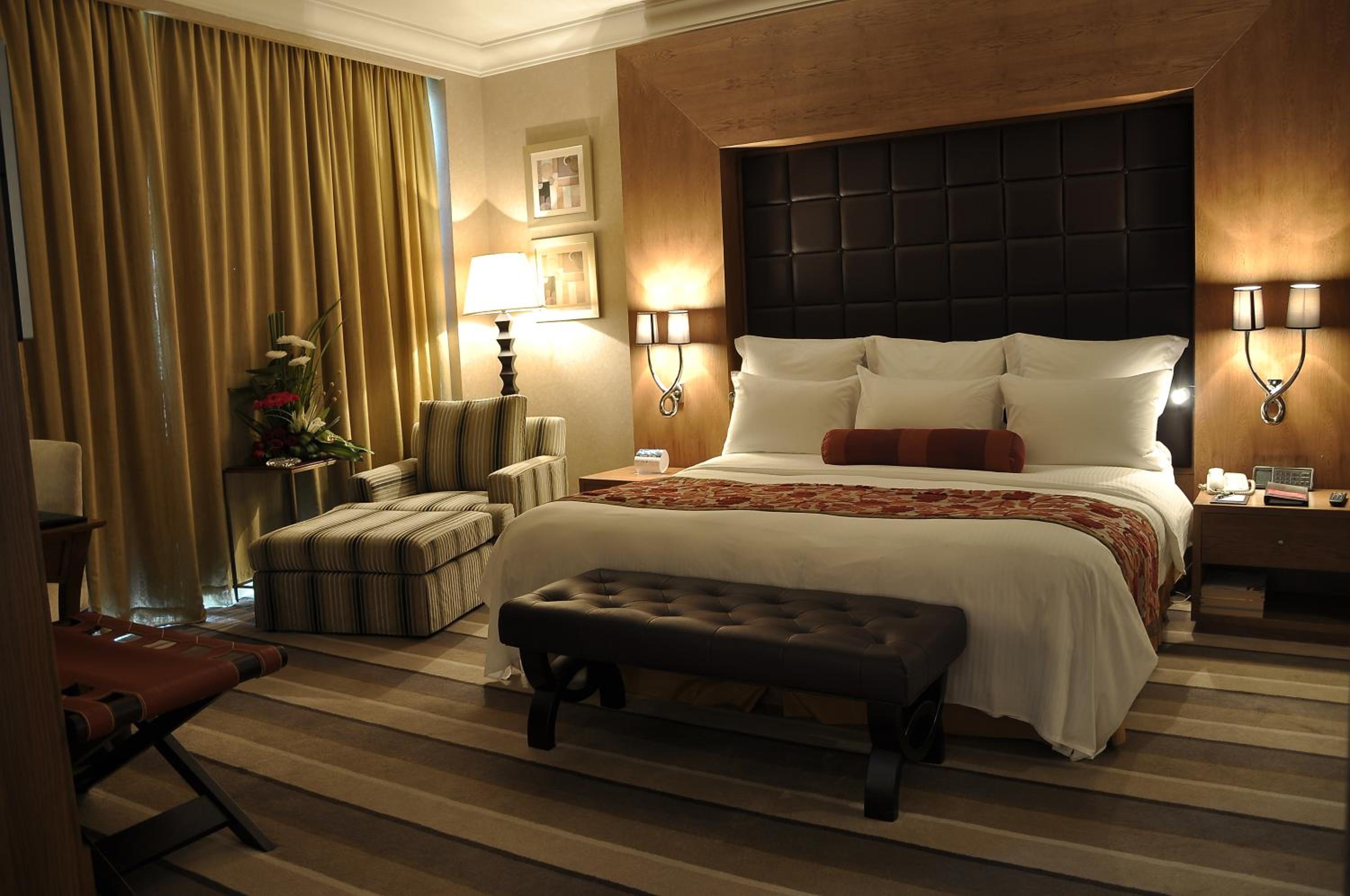Luxury Suite