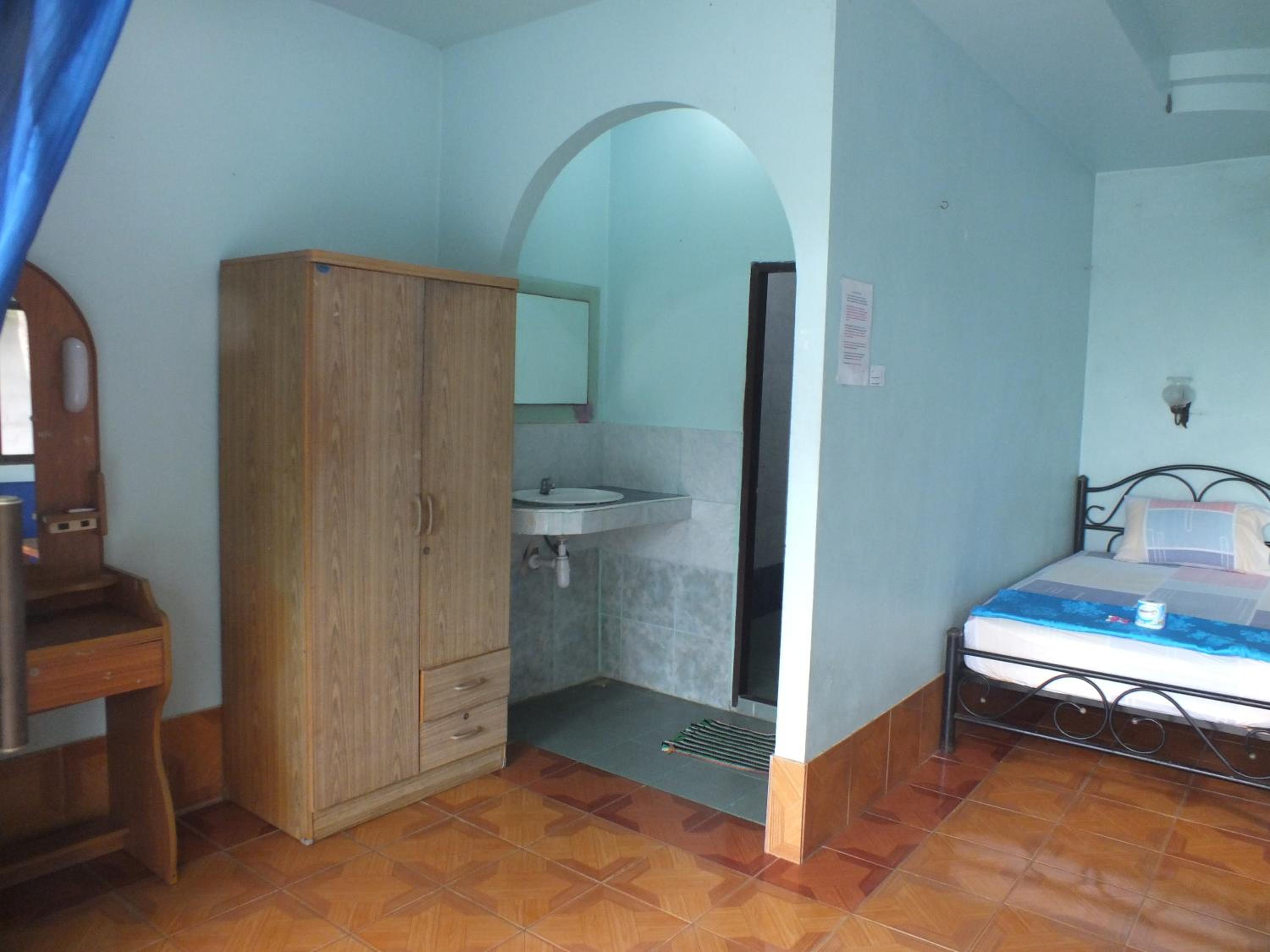 Twin Room with Fan Balcony and Sea View photo 2