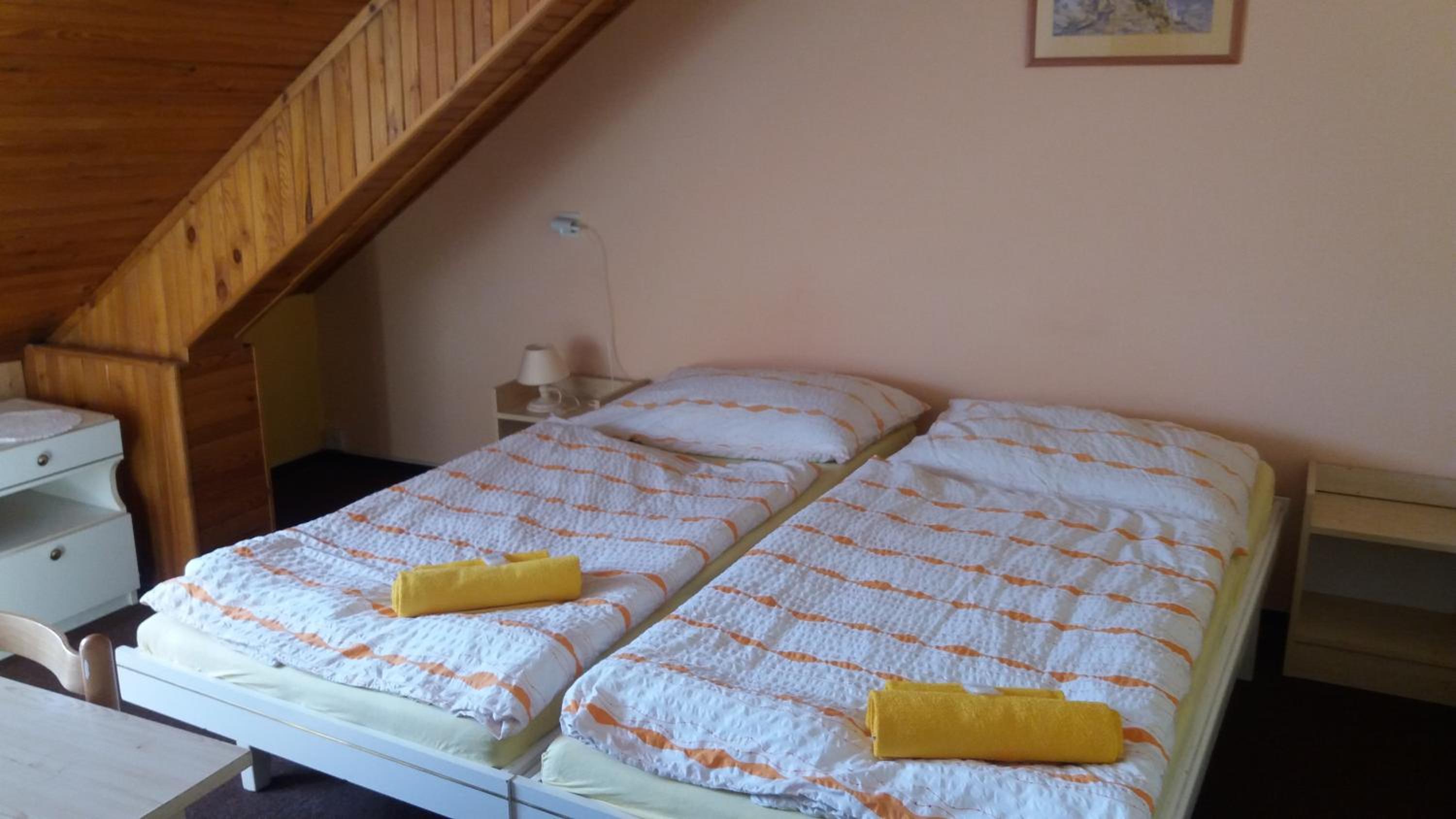 Triple Room with Bathroom photo 1