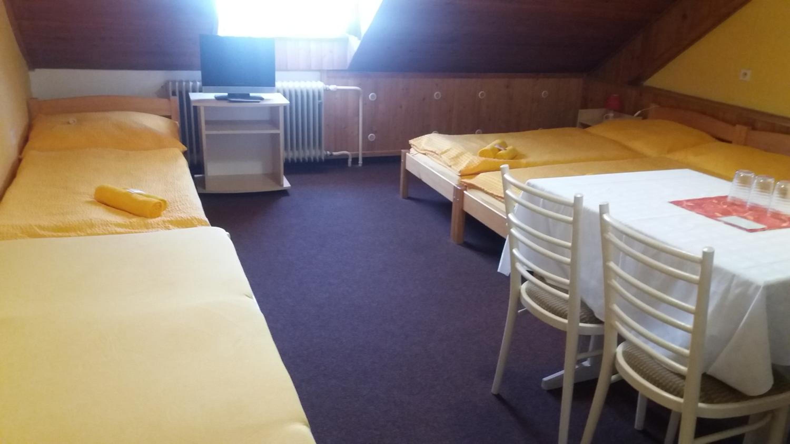 Quadruple Room with Bathroom photo 1