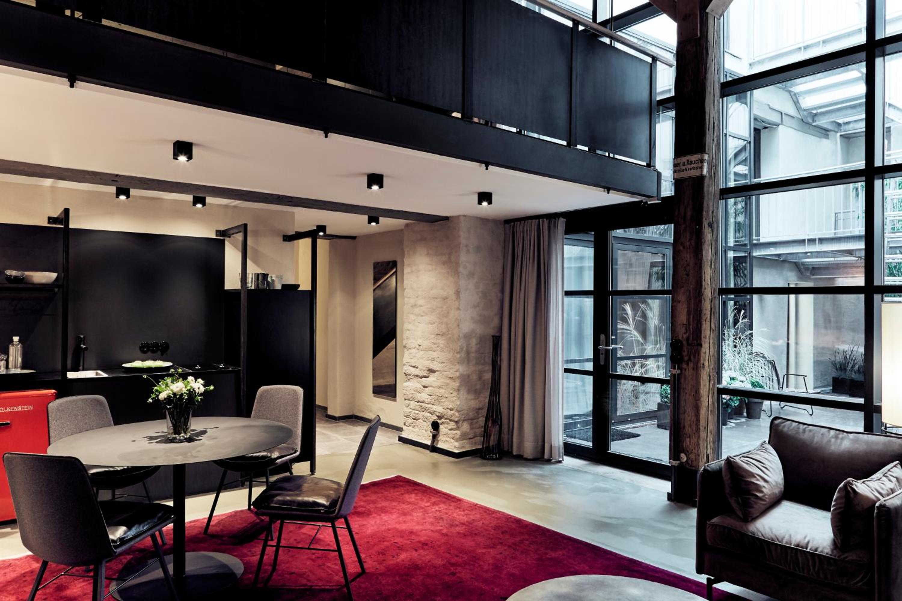 Deluxe Studio - Photo 3