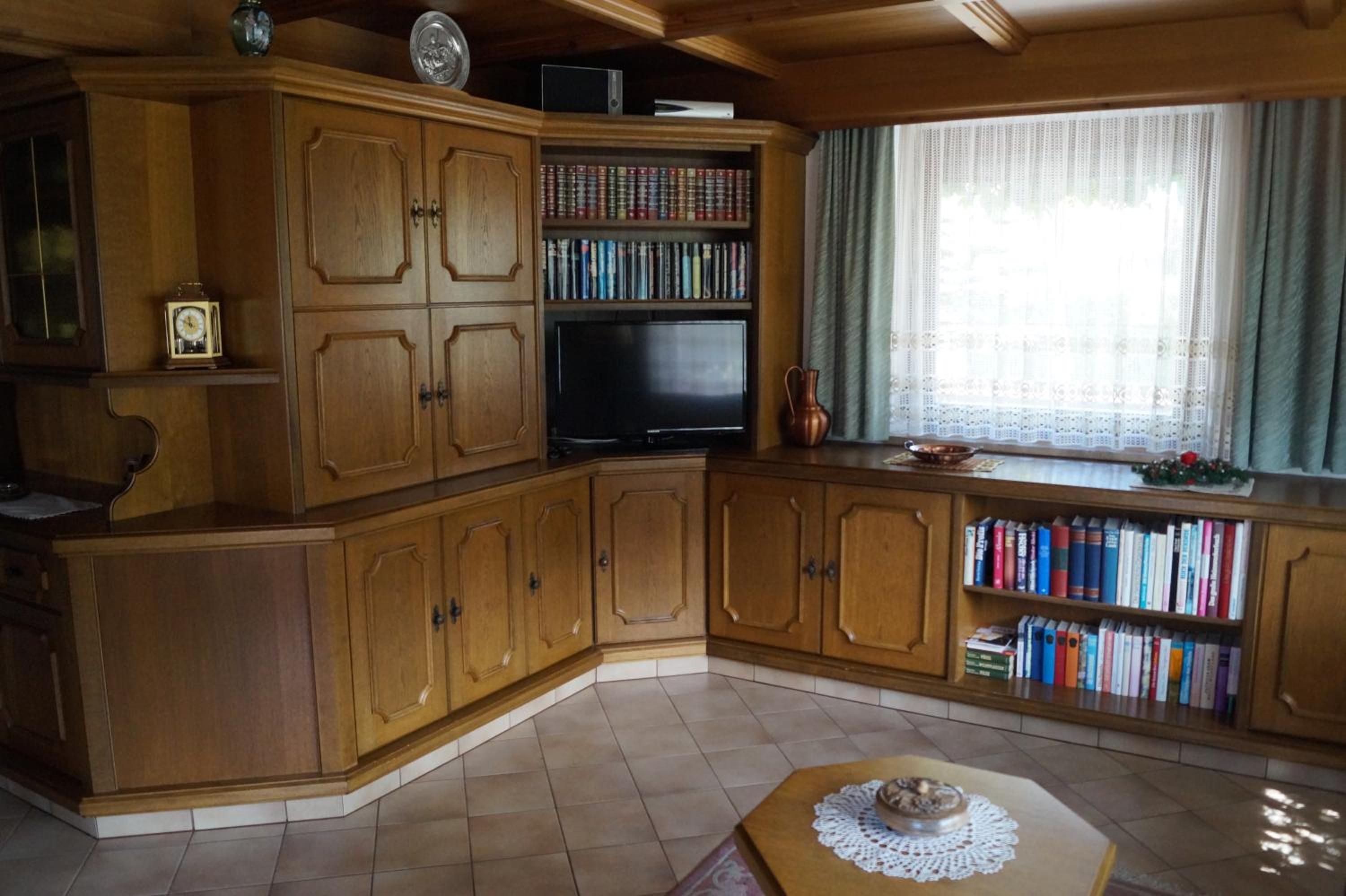 Three-Bedroom Apartment - Photo 5