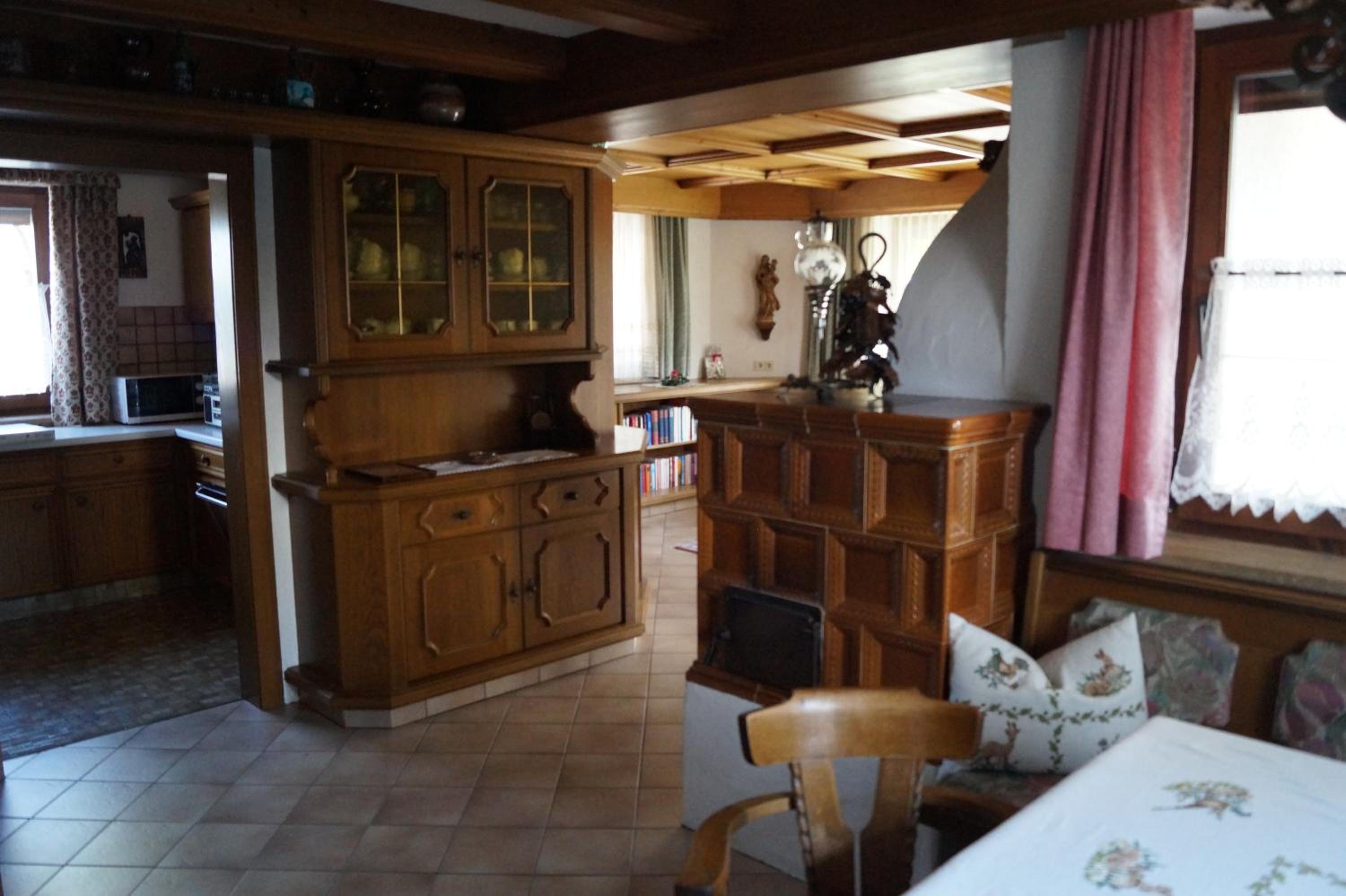Three-Bedroom Apartment - Photo 8