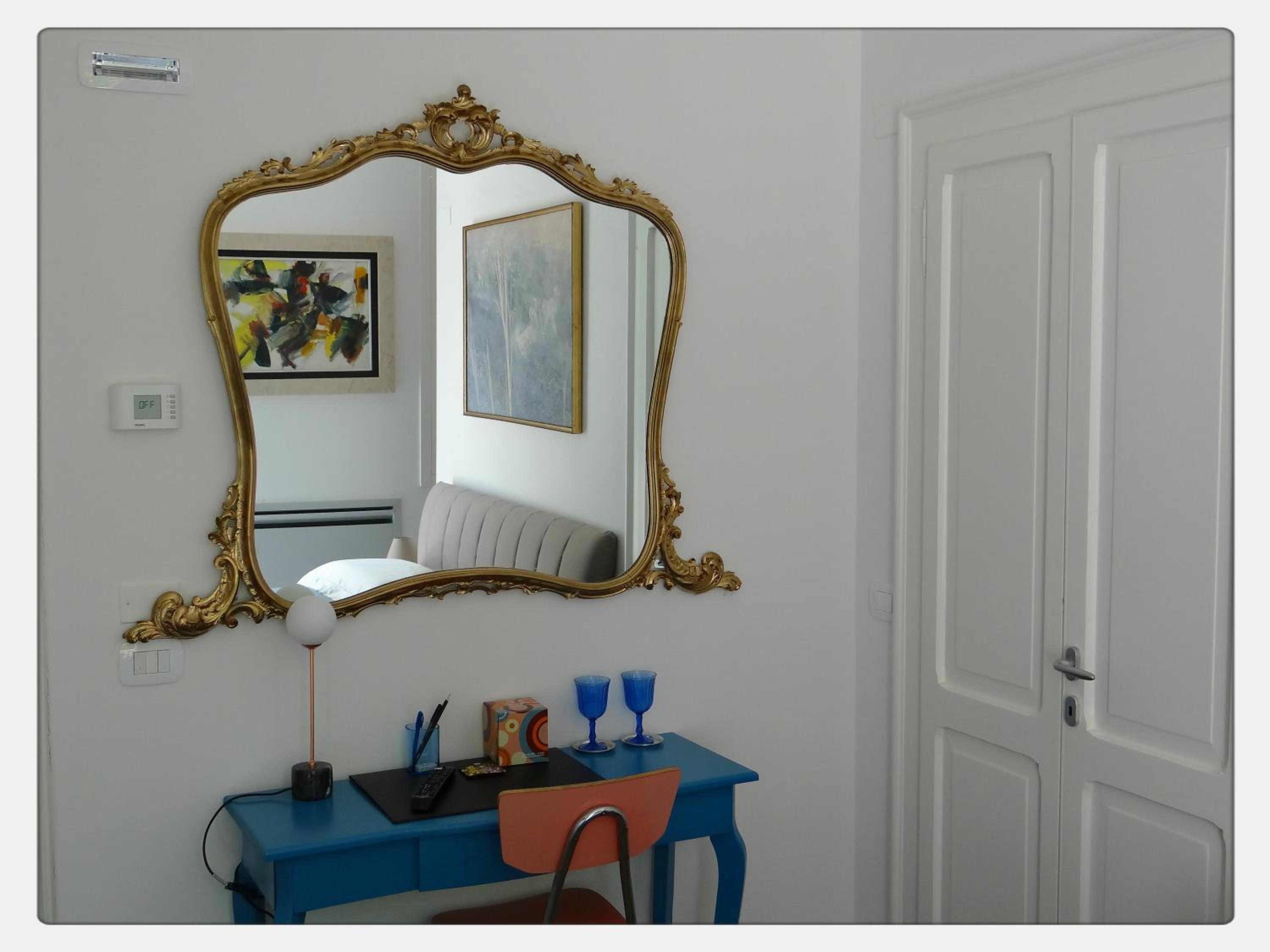 Double Room with Private Bathroom - Photo 7