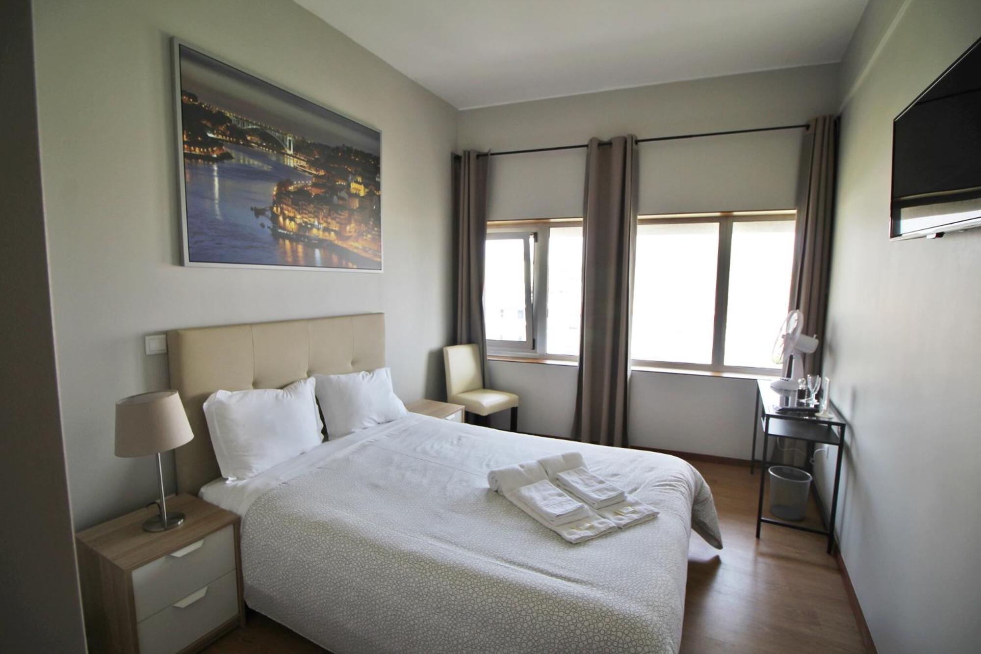 Double Room with Private Bathroom - Photo 1