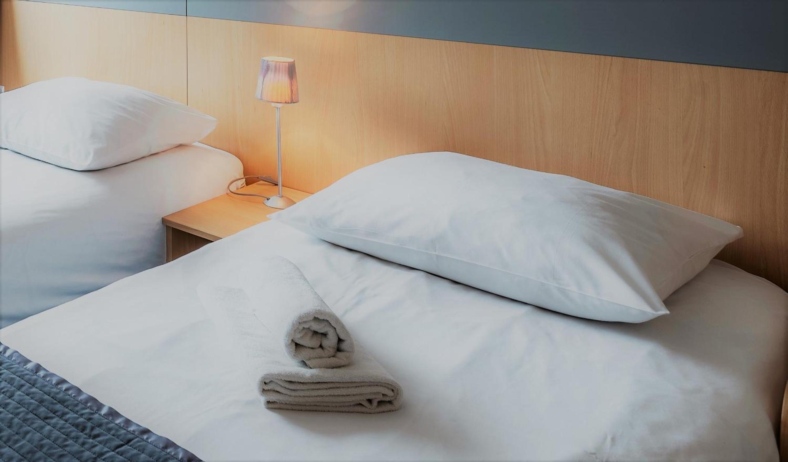 Twin Room - Photo 1