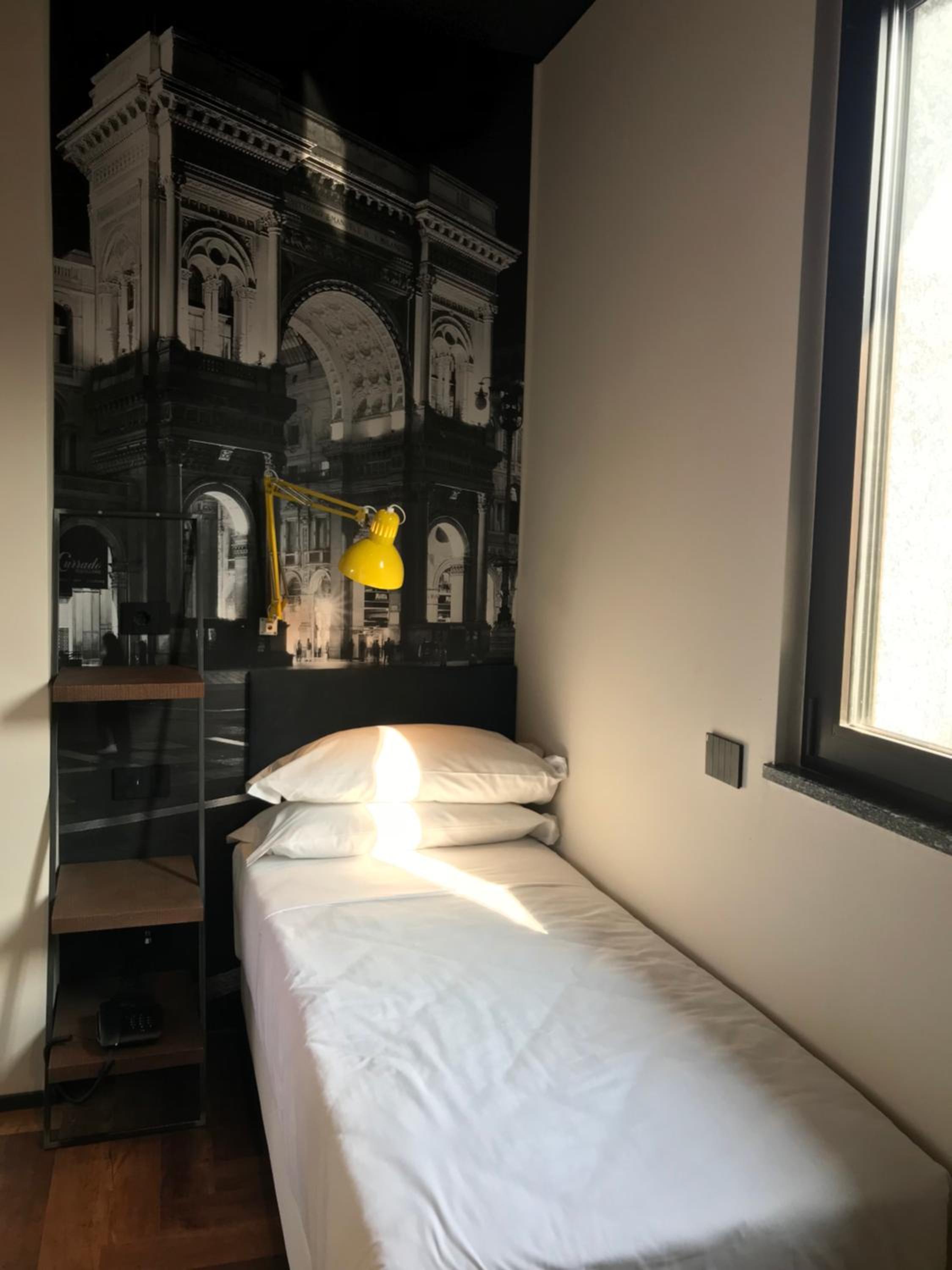 Single Room photo 2