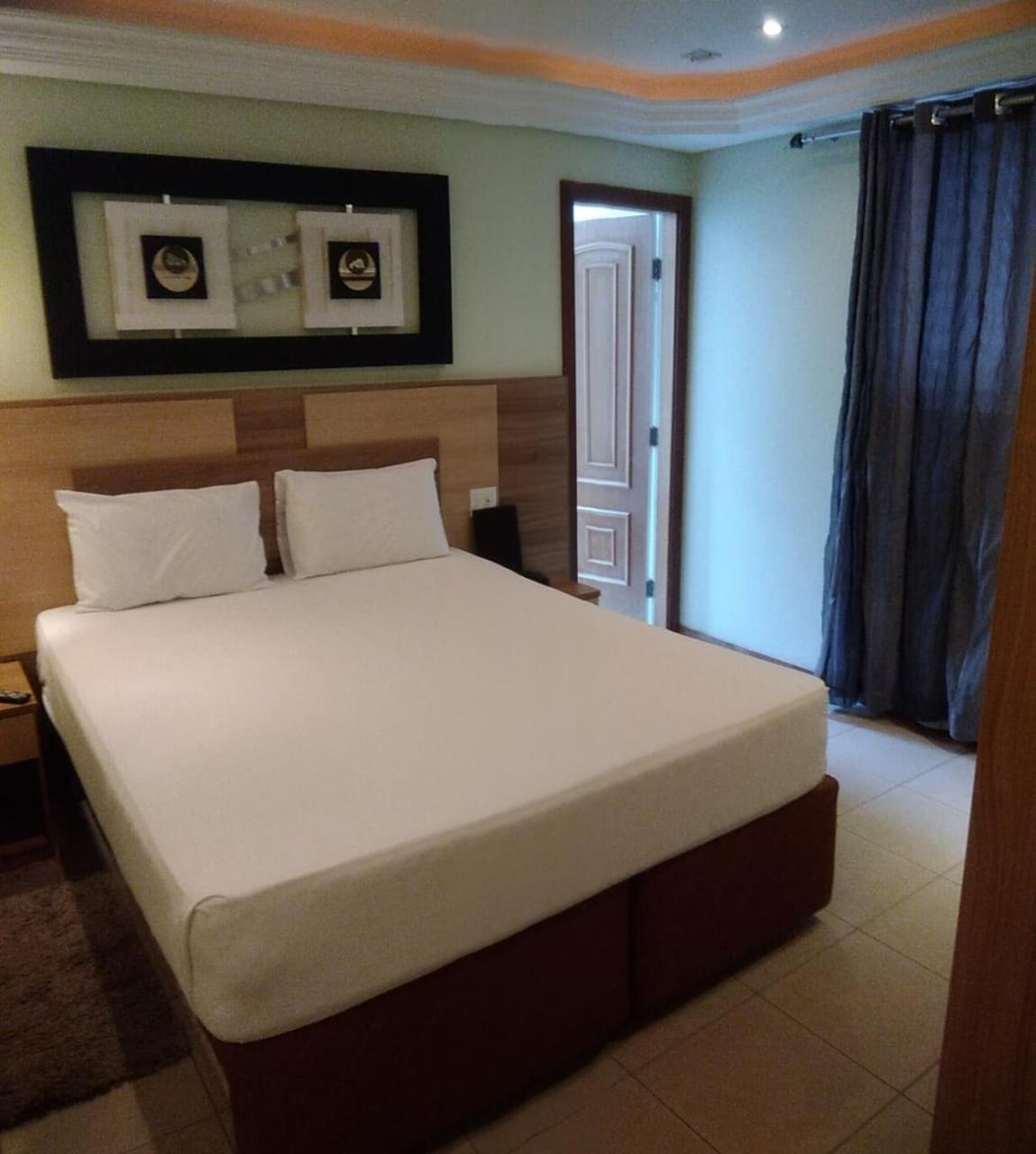 Double Room with Spa Bath