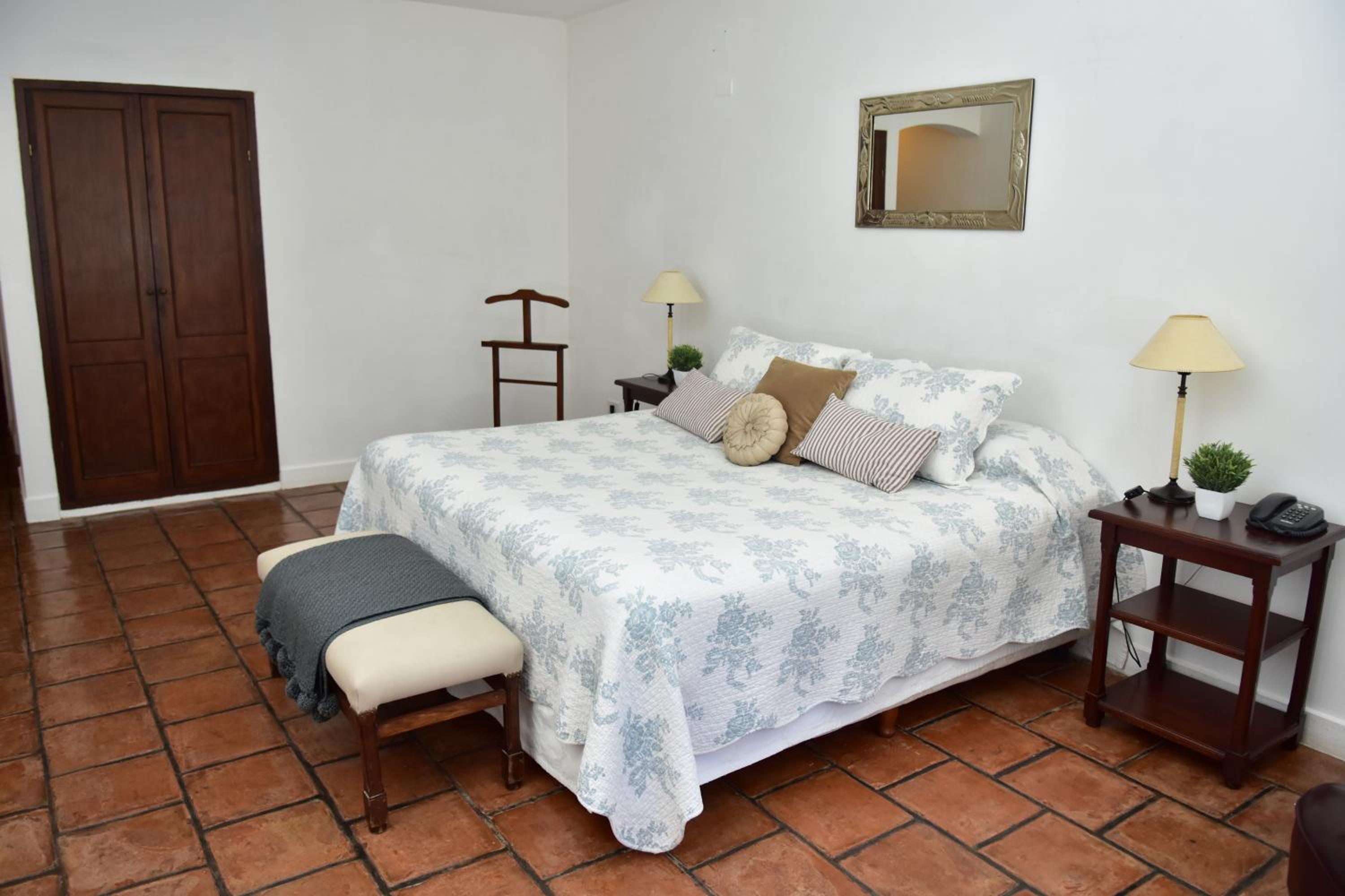 Superior Double or Twin Room photo 2