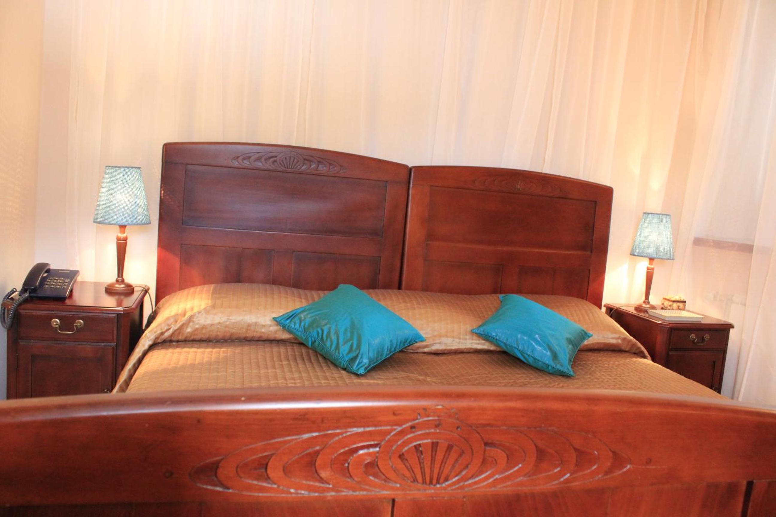 Attic Twin Room photo 3