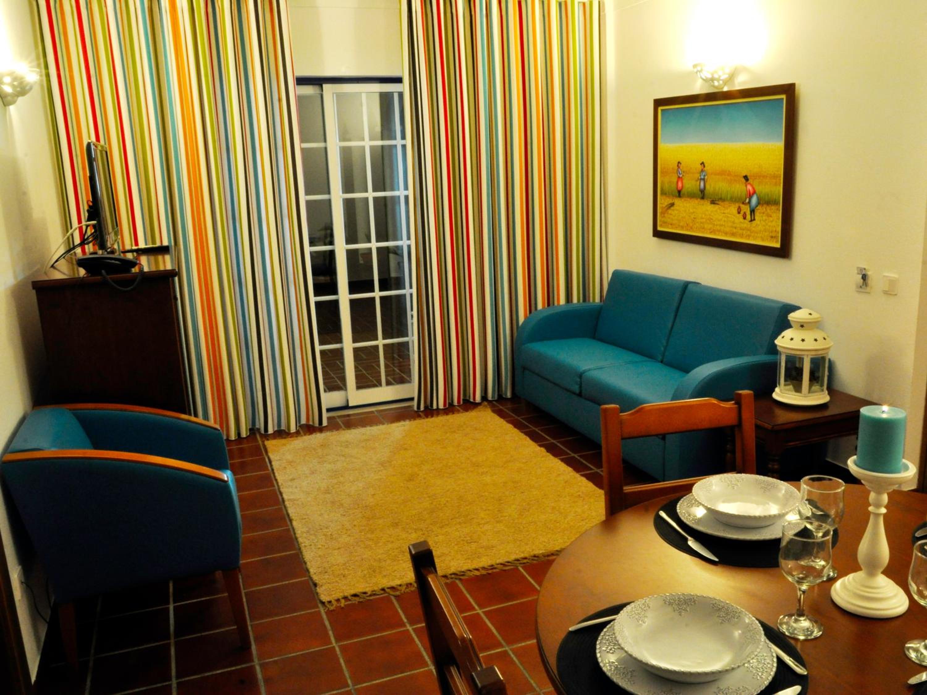 Superior One-Bedroom Apartment Twin