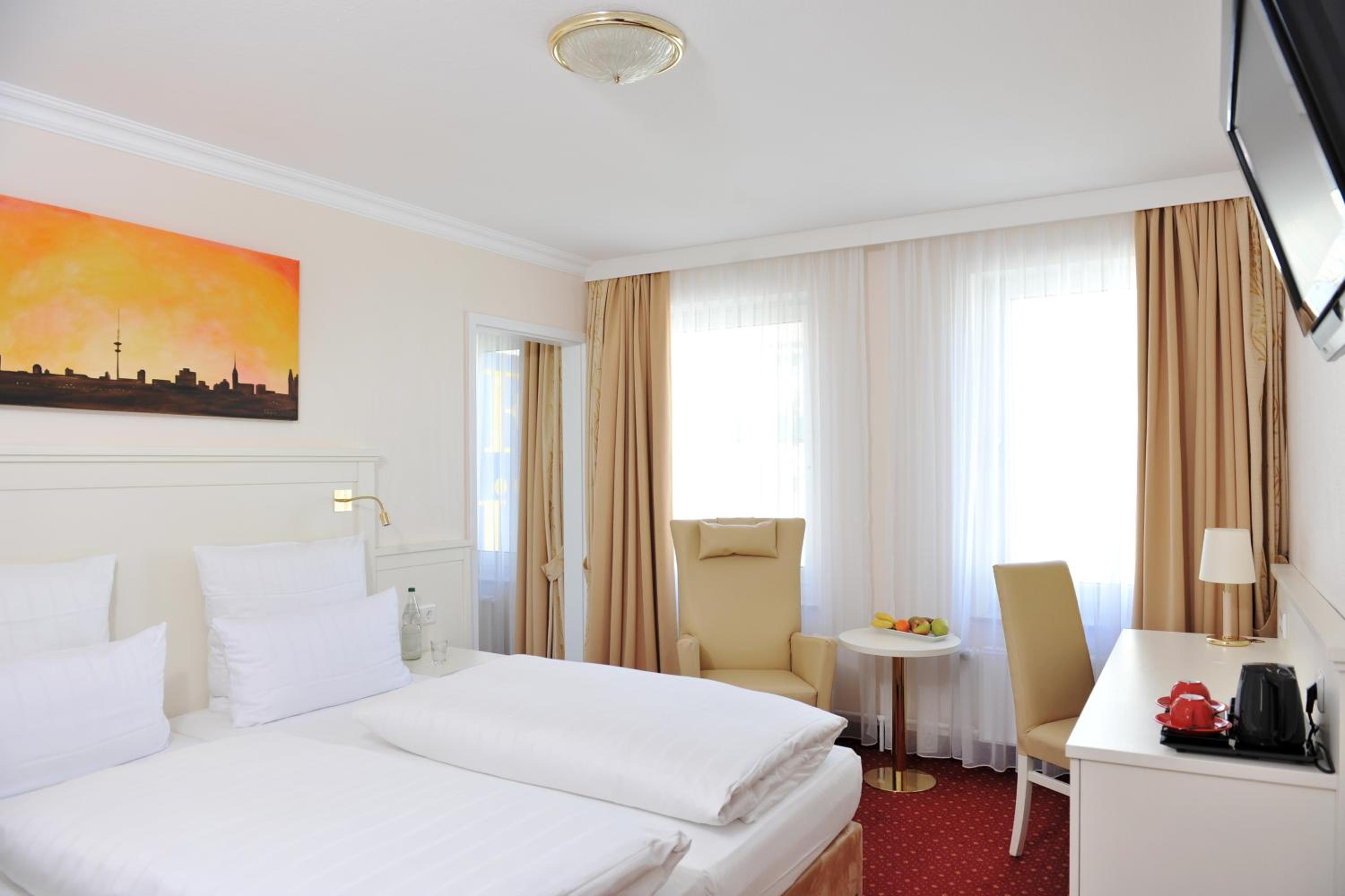 Comfort Room - Photo 13