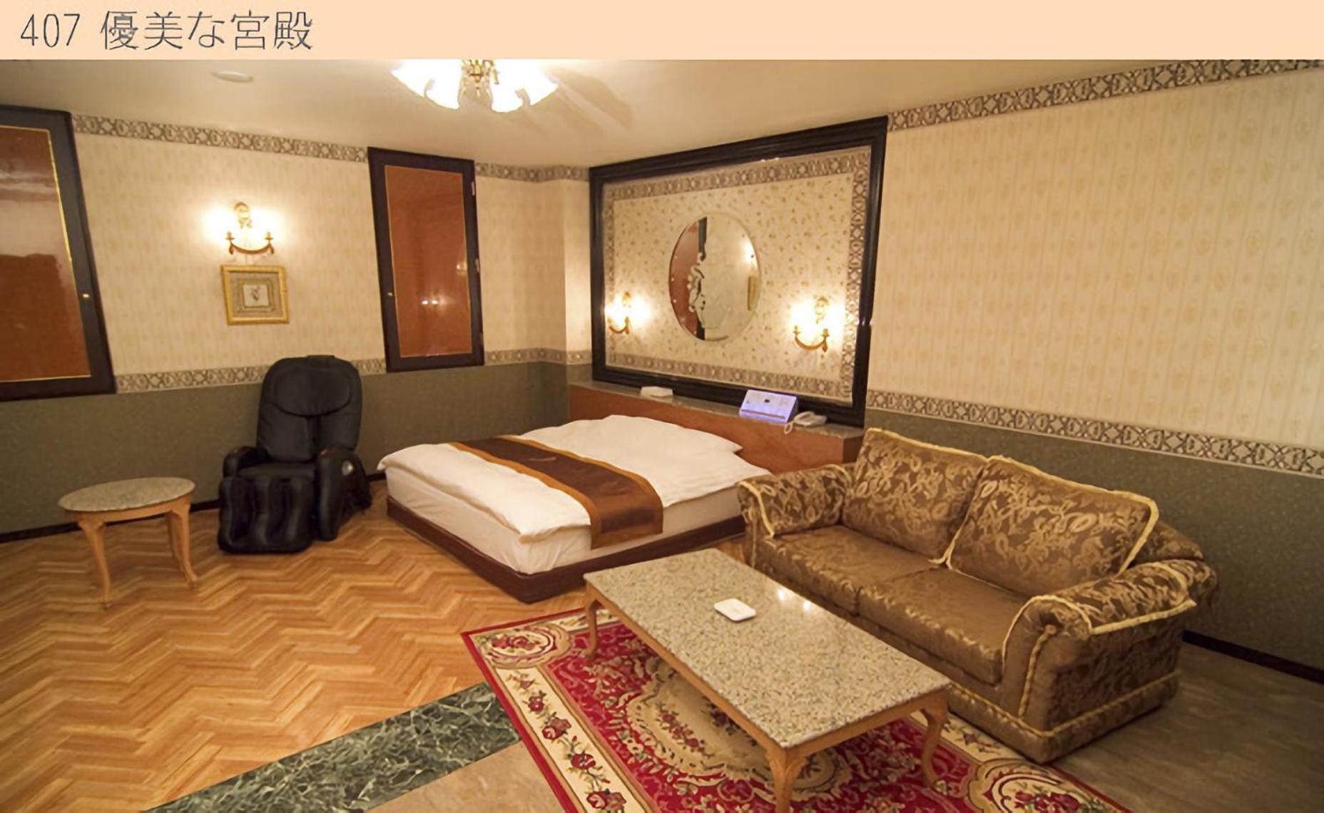 Standard King Room - Photo 3