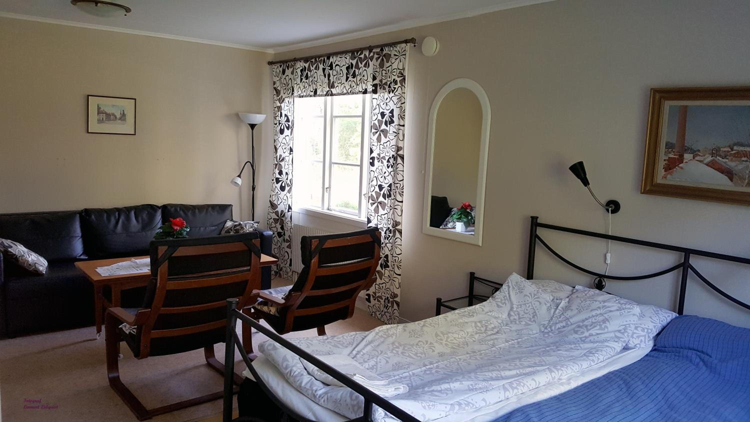 Double Room - Photo 4