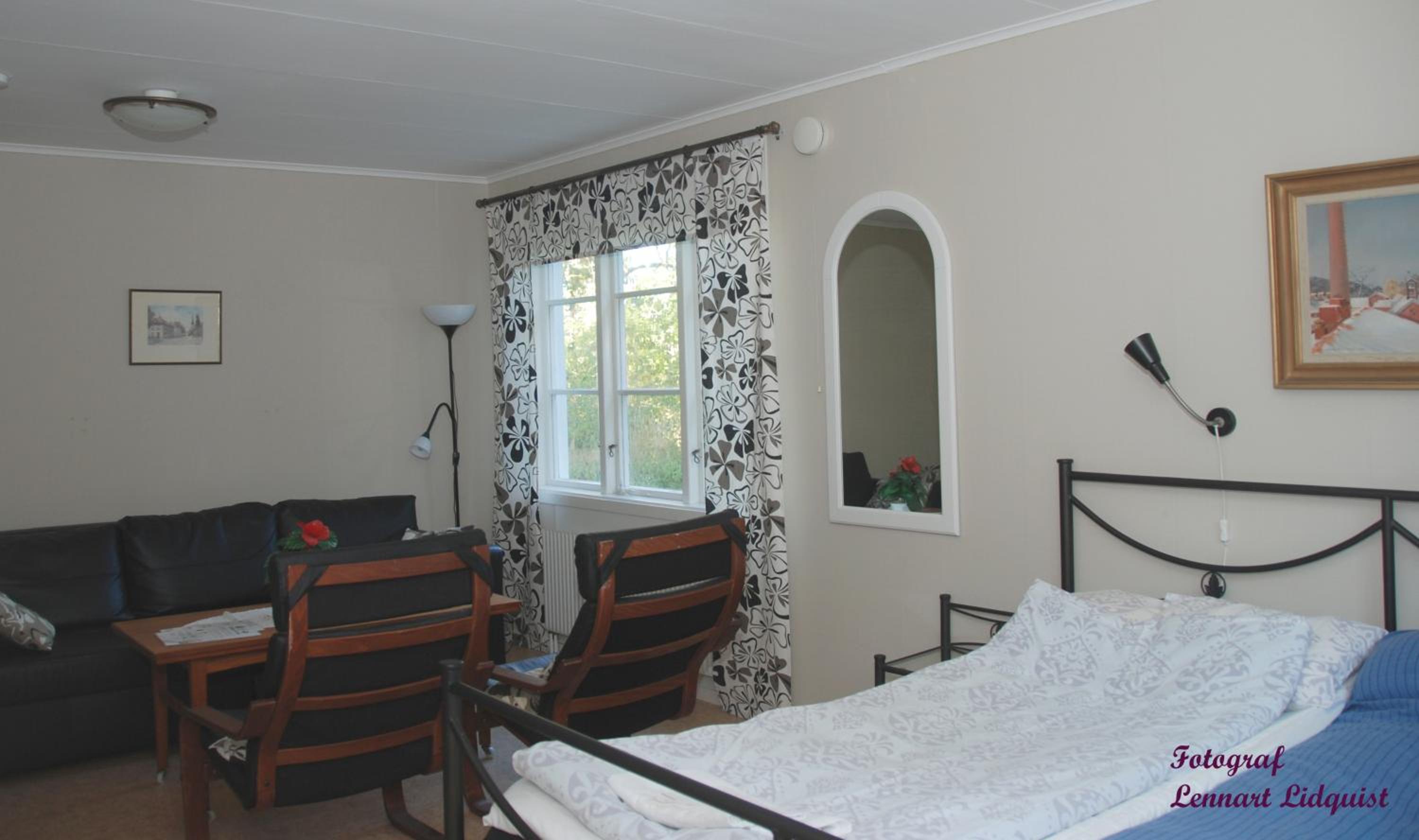 Double Room - Photo 2