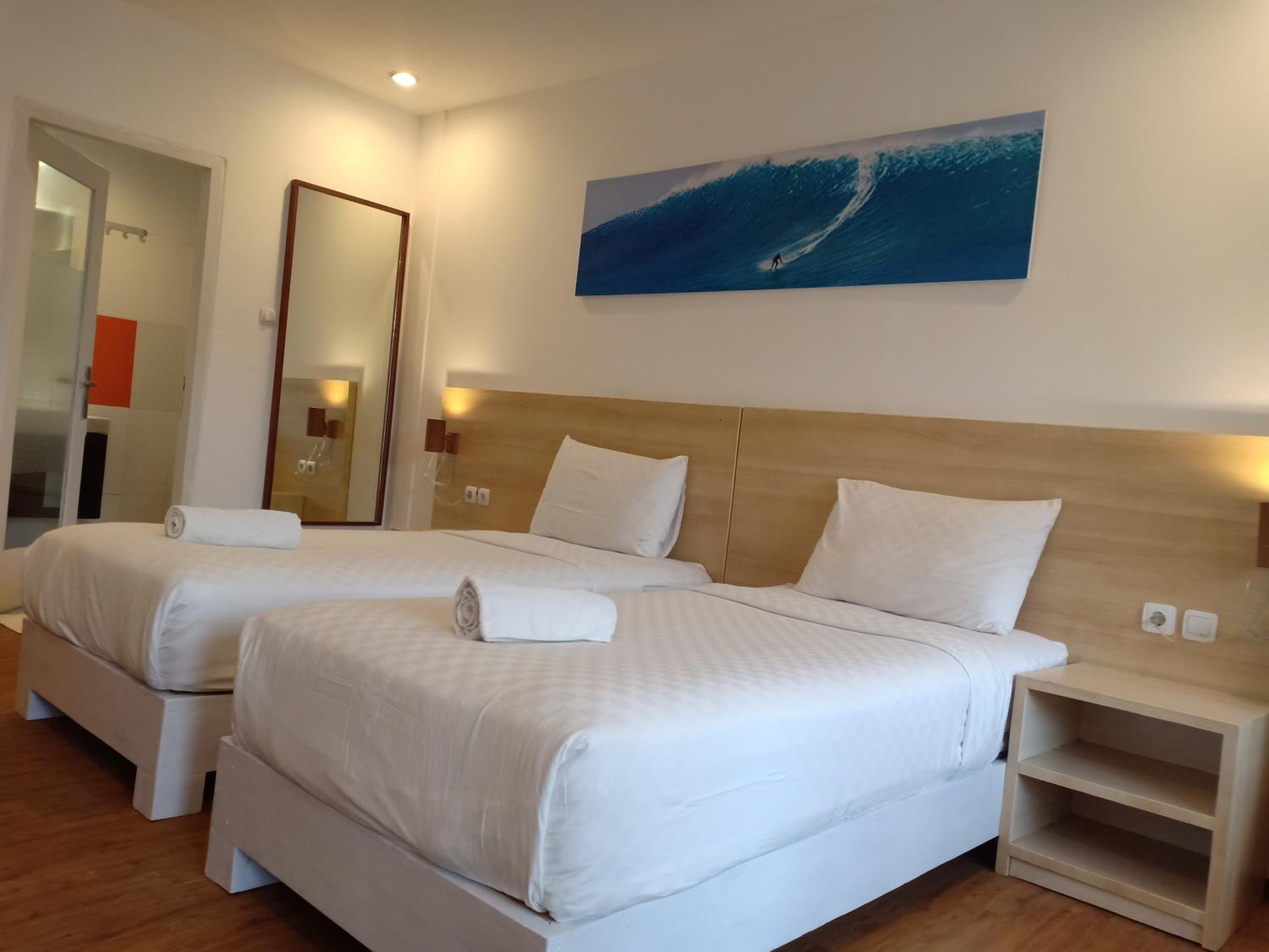 Twin Room with Pool View photo 1