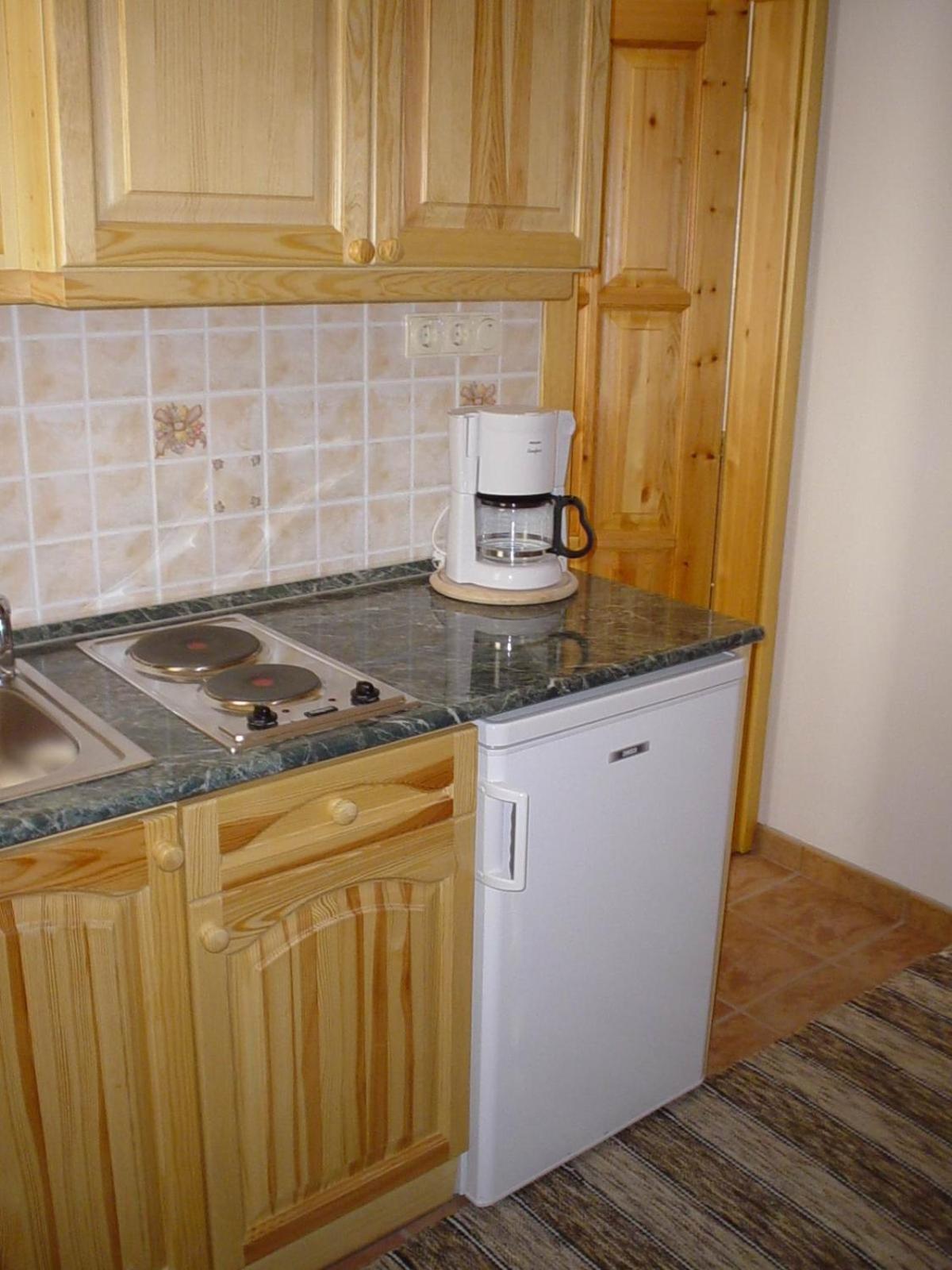 Studio Apartment photo 1