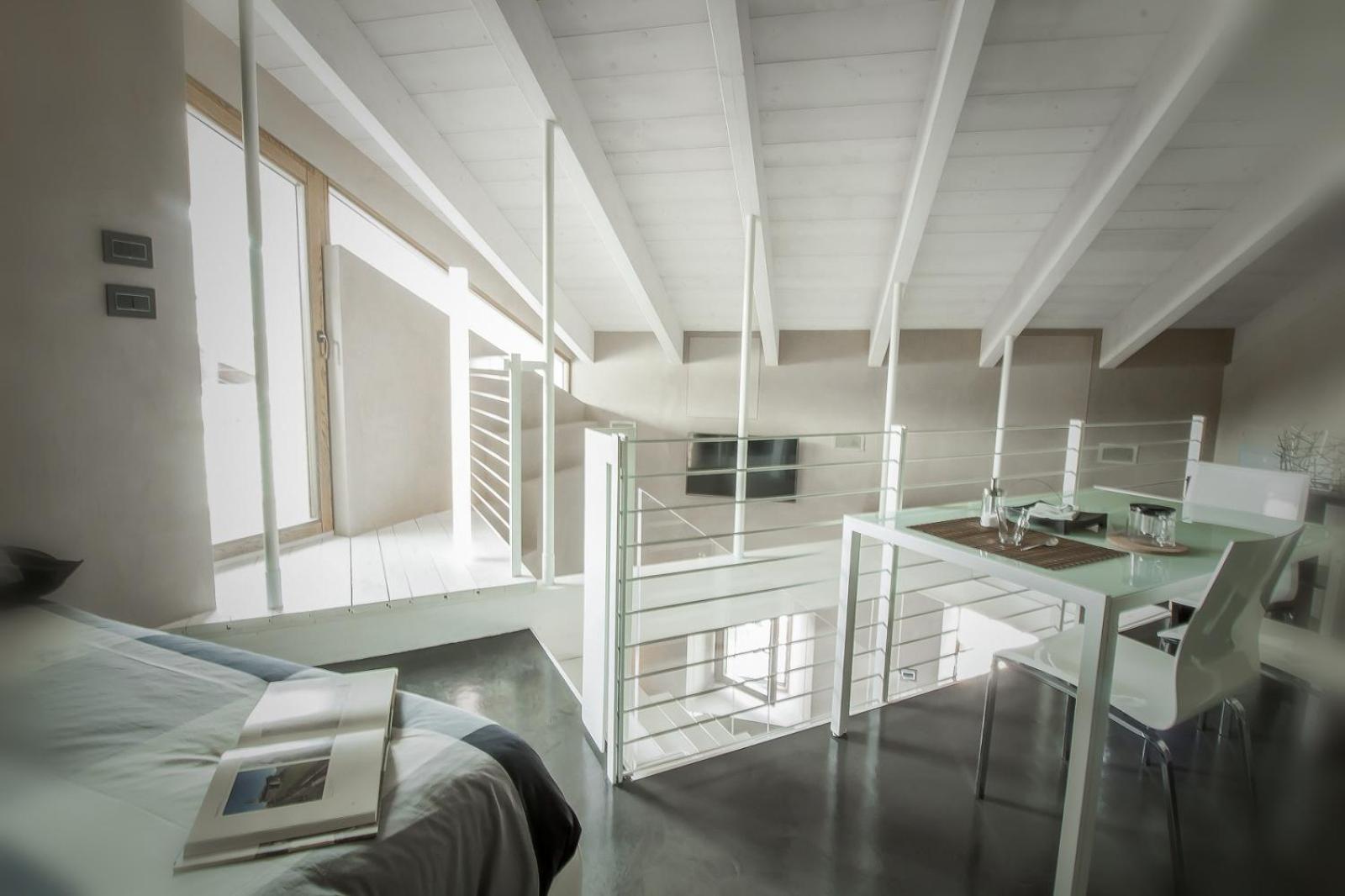 Family Room with Private Bathroom - Photo 11