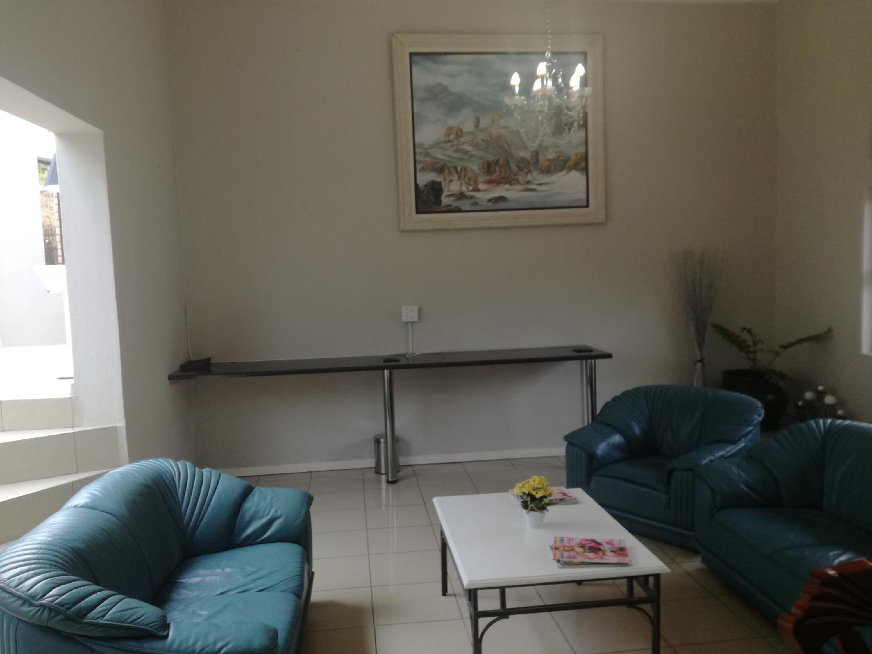 King Or Twin Room photo 3