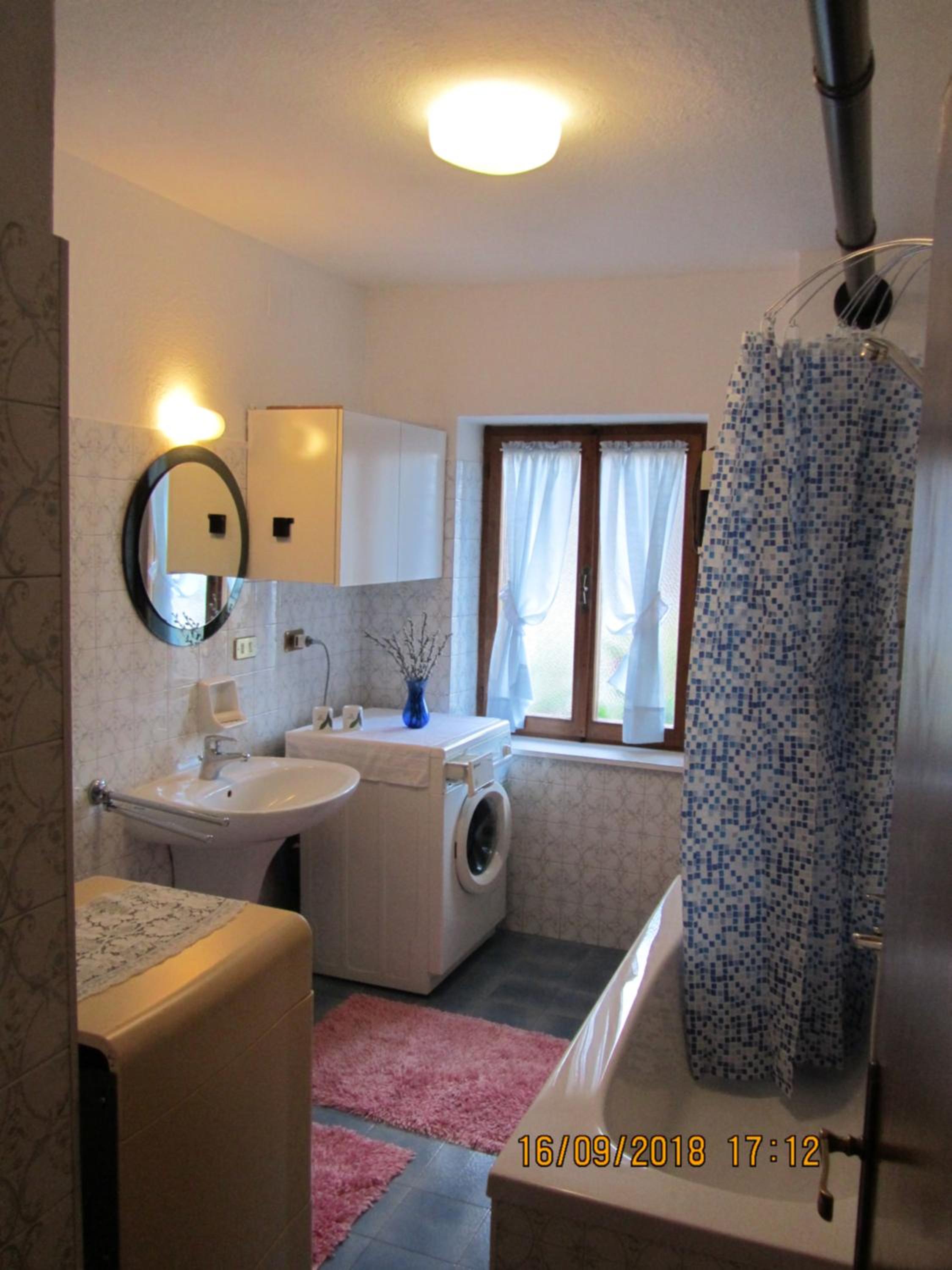 Apartment - Photo 34