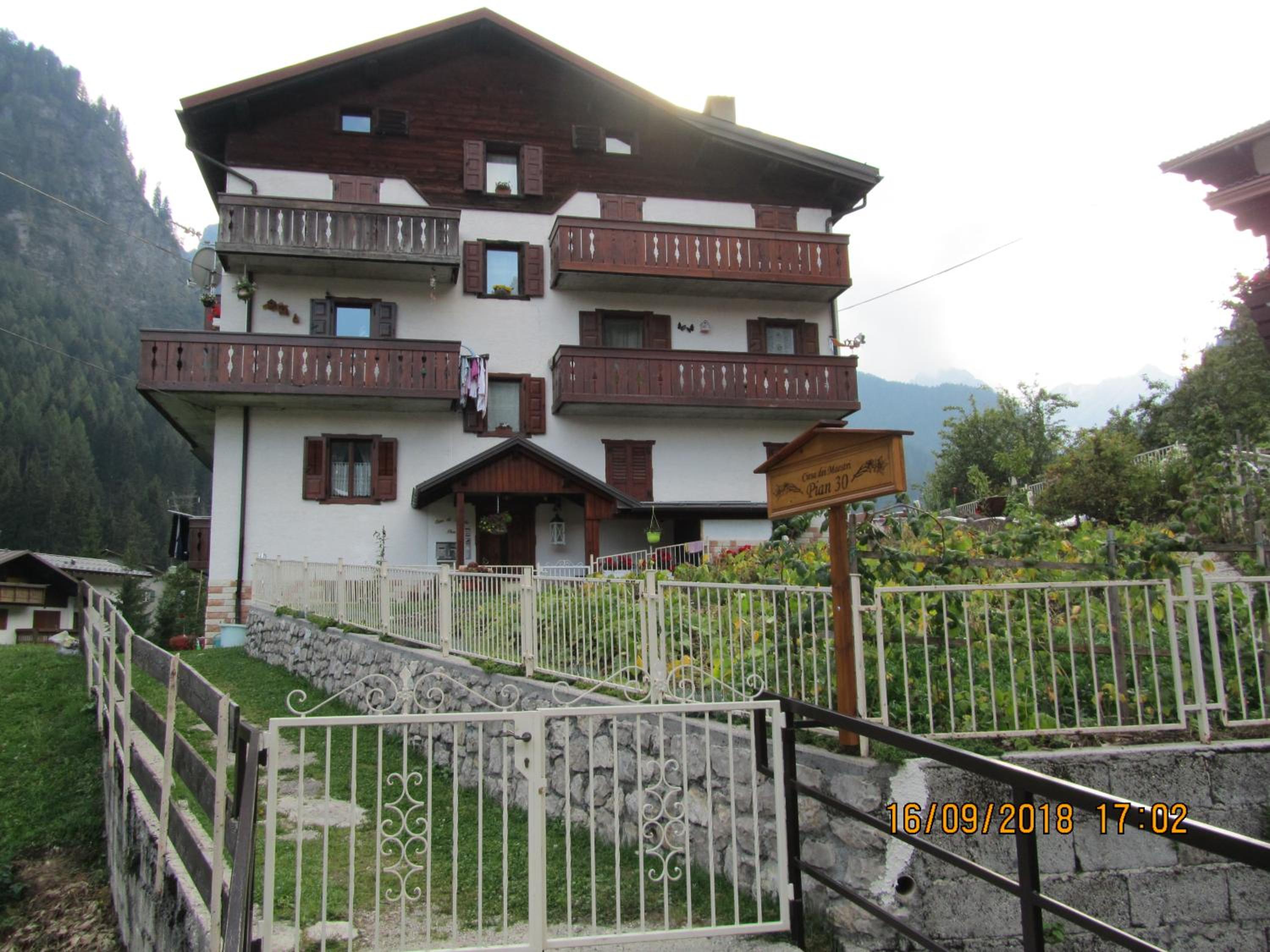 Apartment - Photo 40