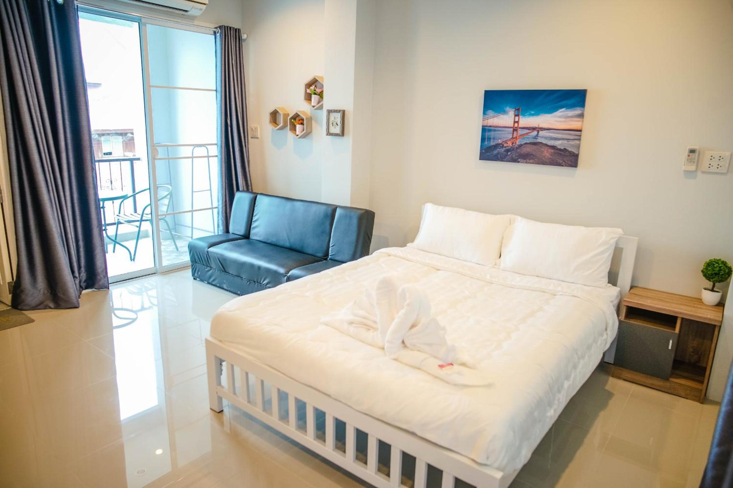 Comfort Triple Room with Shower photo 1
