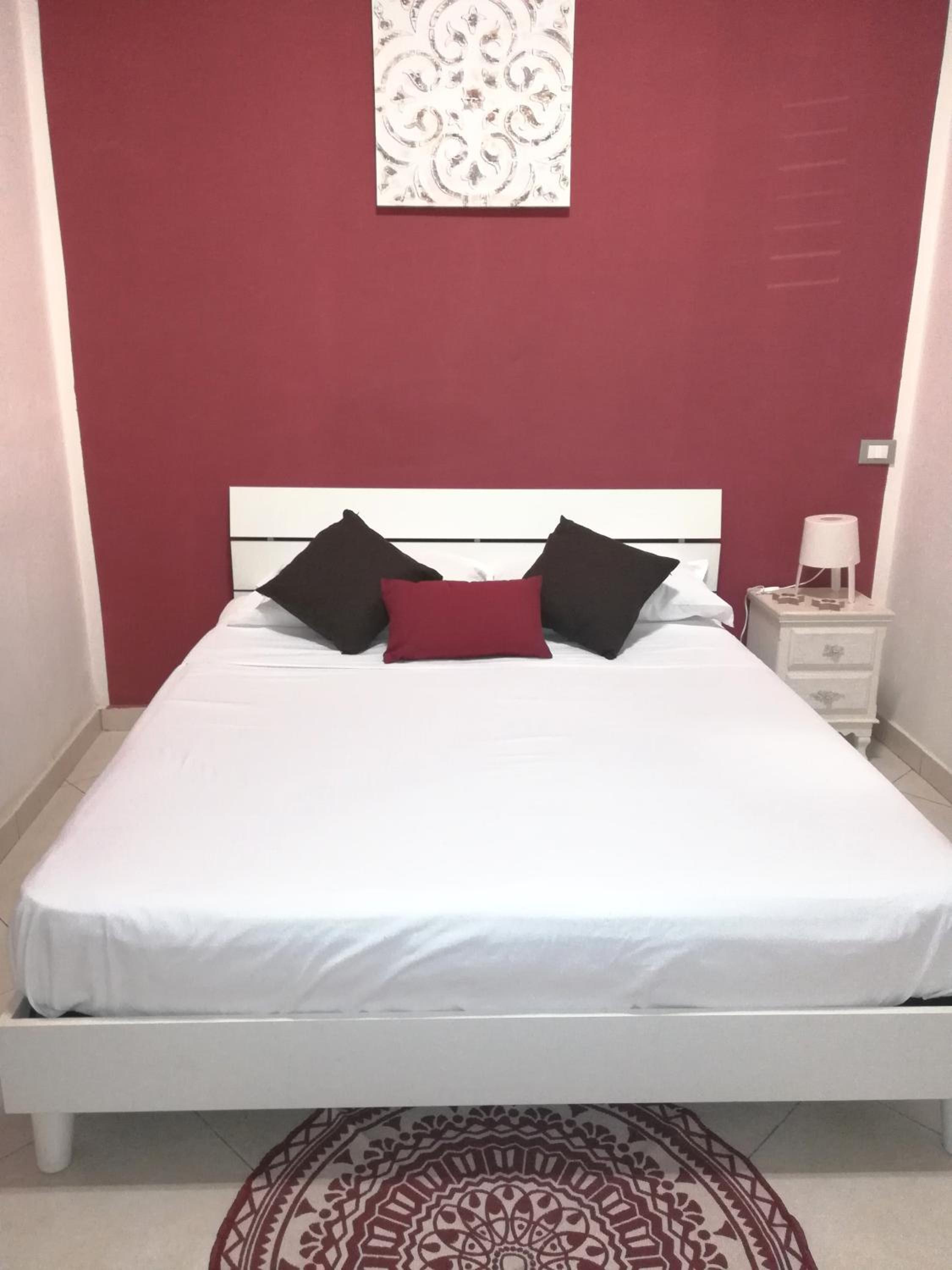 Deluxe Double or Twin Room - Photo 6
