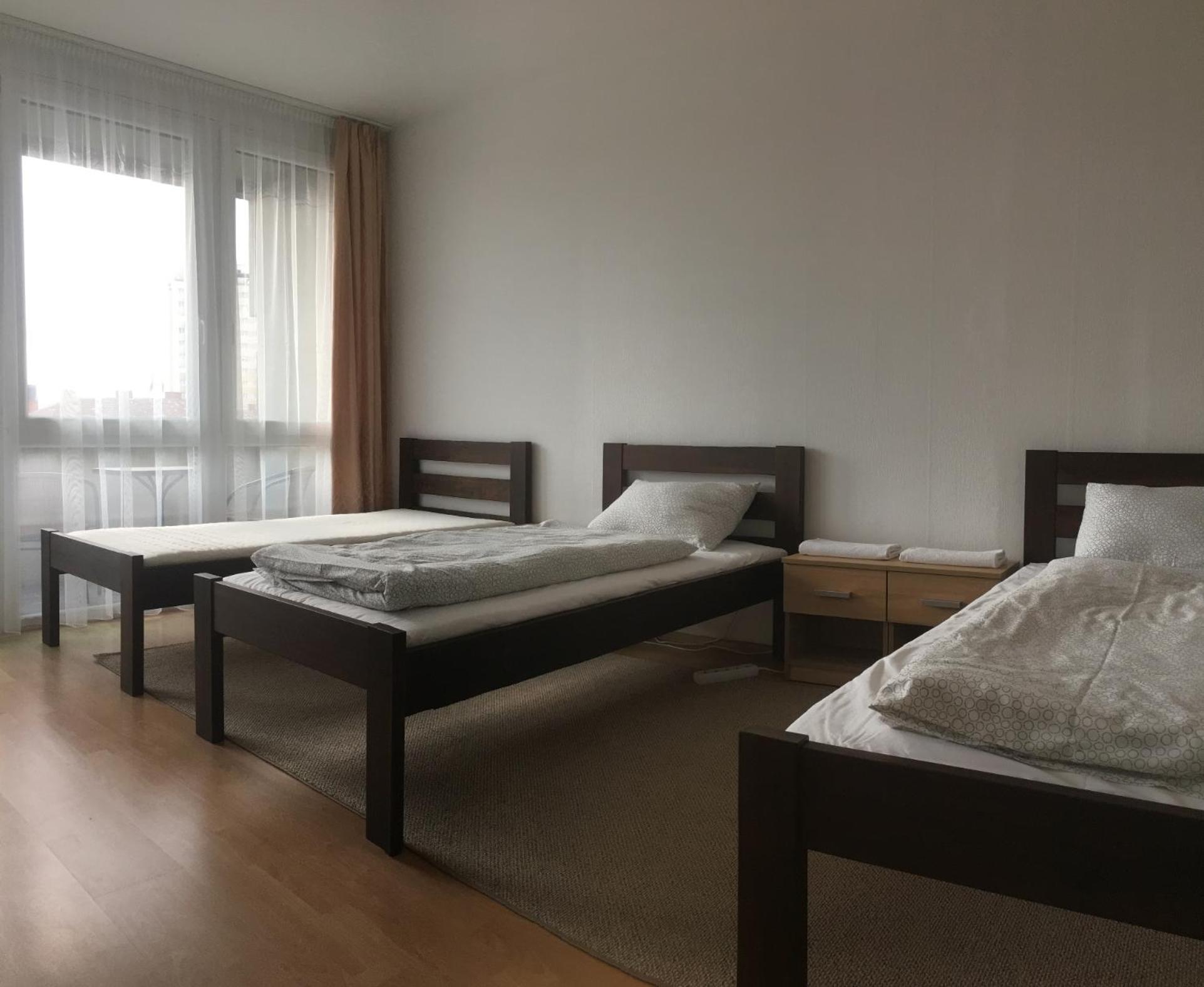Apartment with Balcony - Photo 26