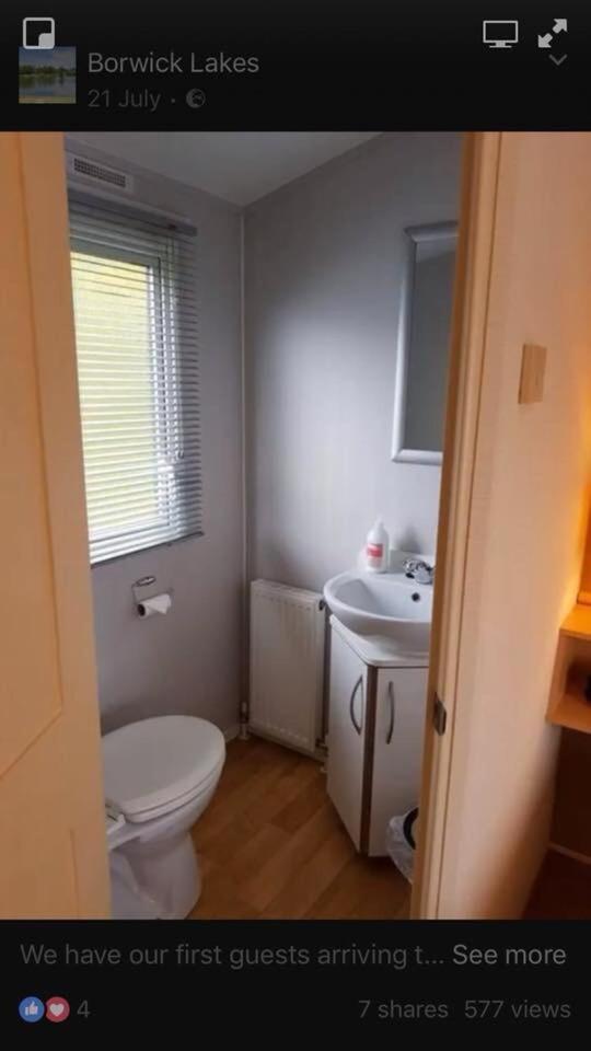 Two-Bedroom Mobile Home photo 3