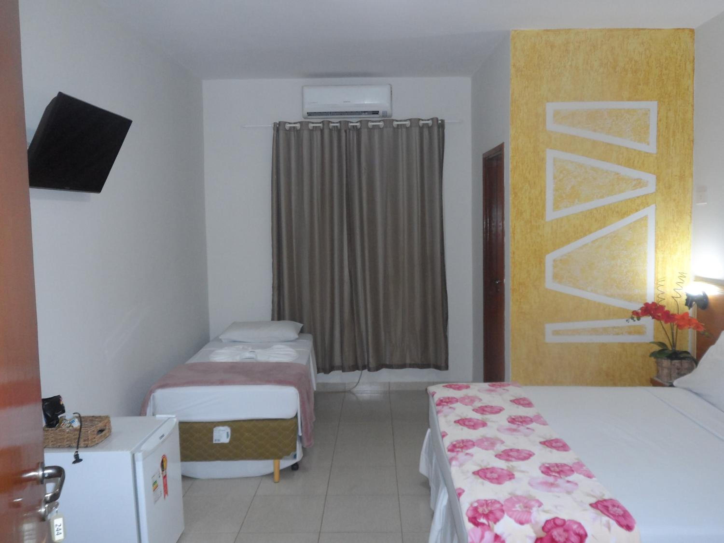 Executive Triple Room photo 3