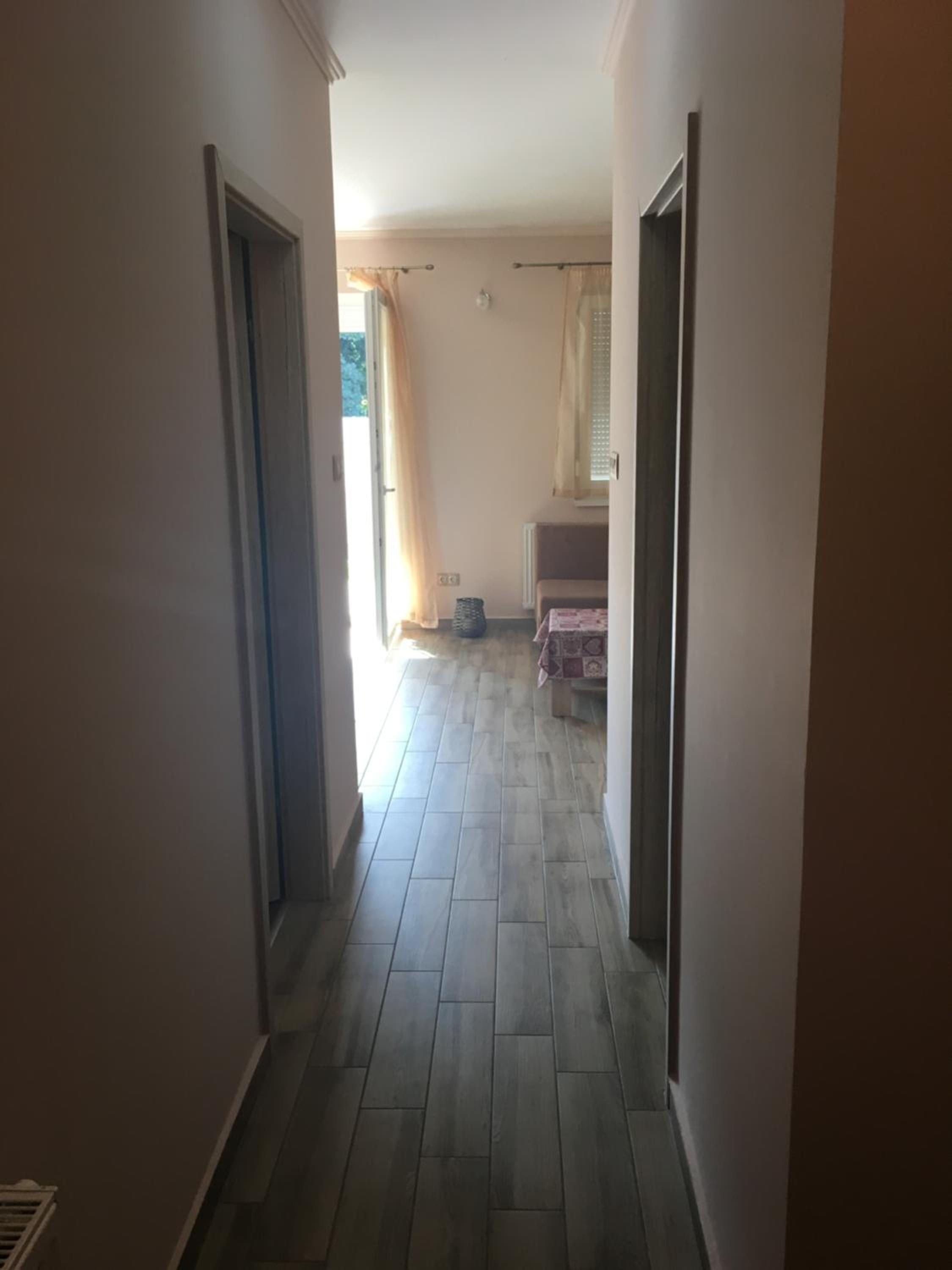 Apartment - Photo 3