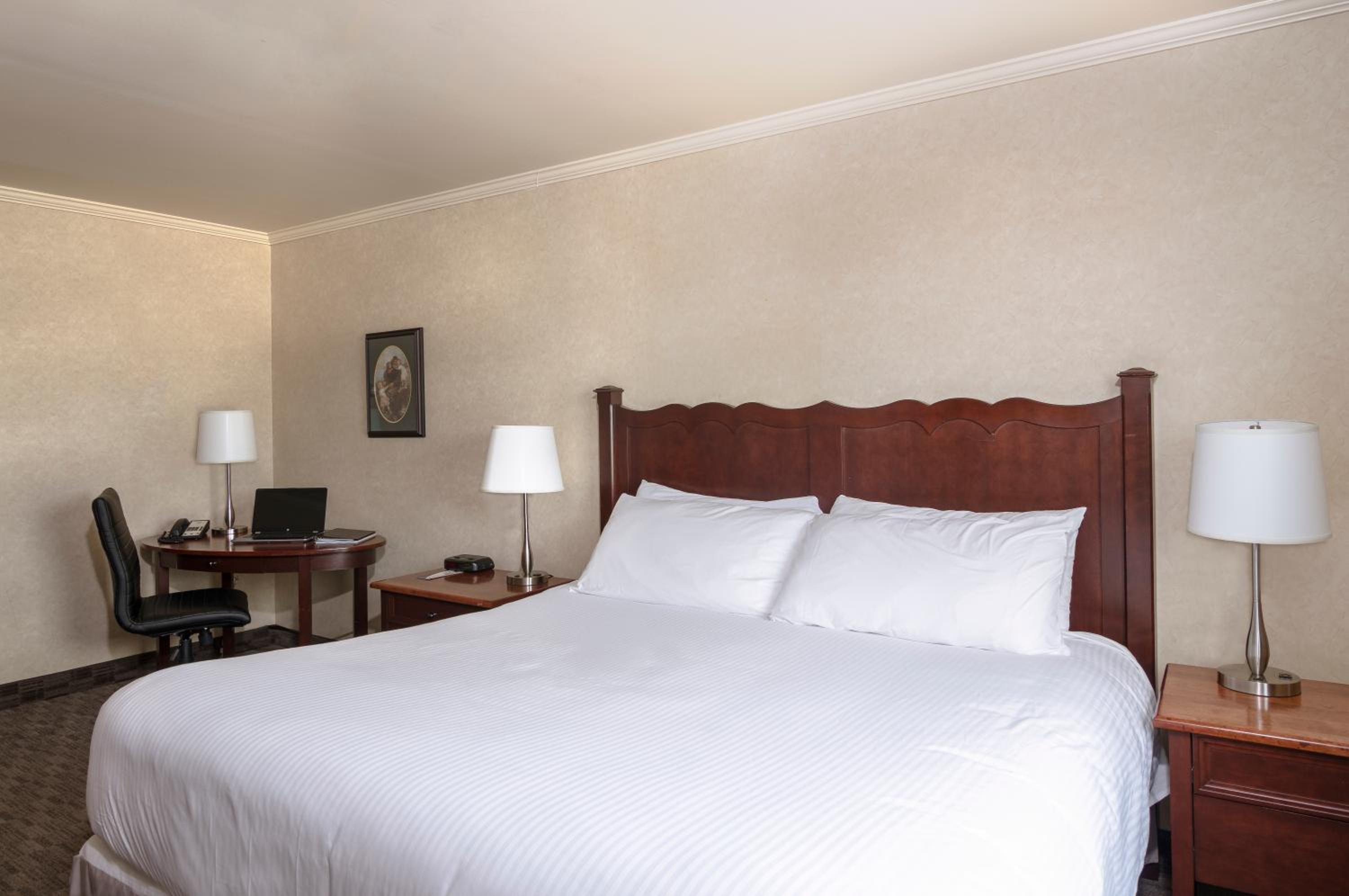 Executive King Room