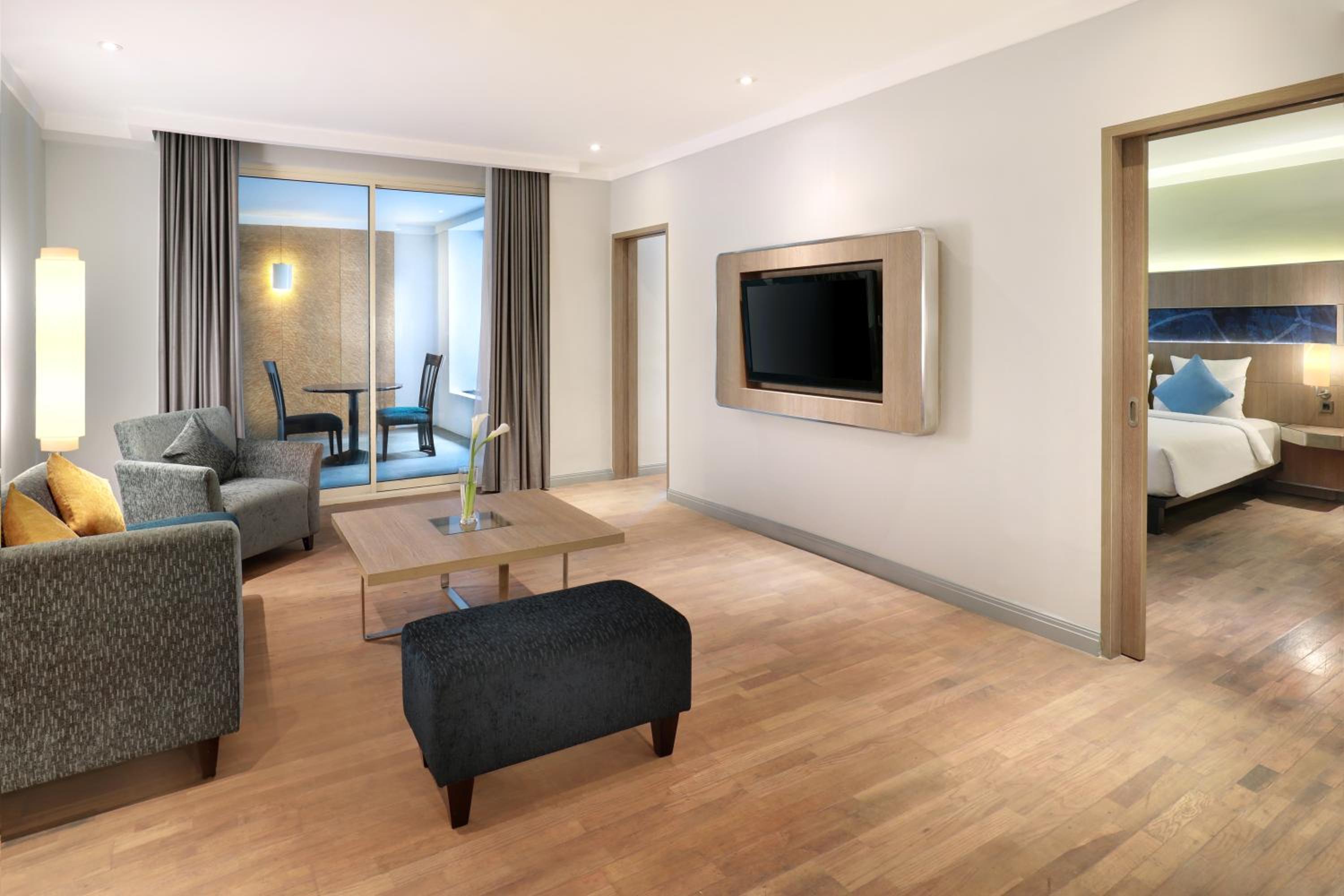 Deluxe Suite - Photo 4