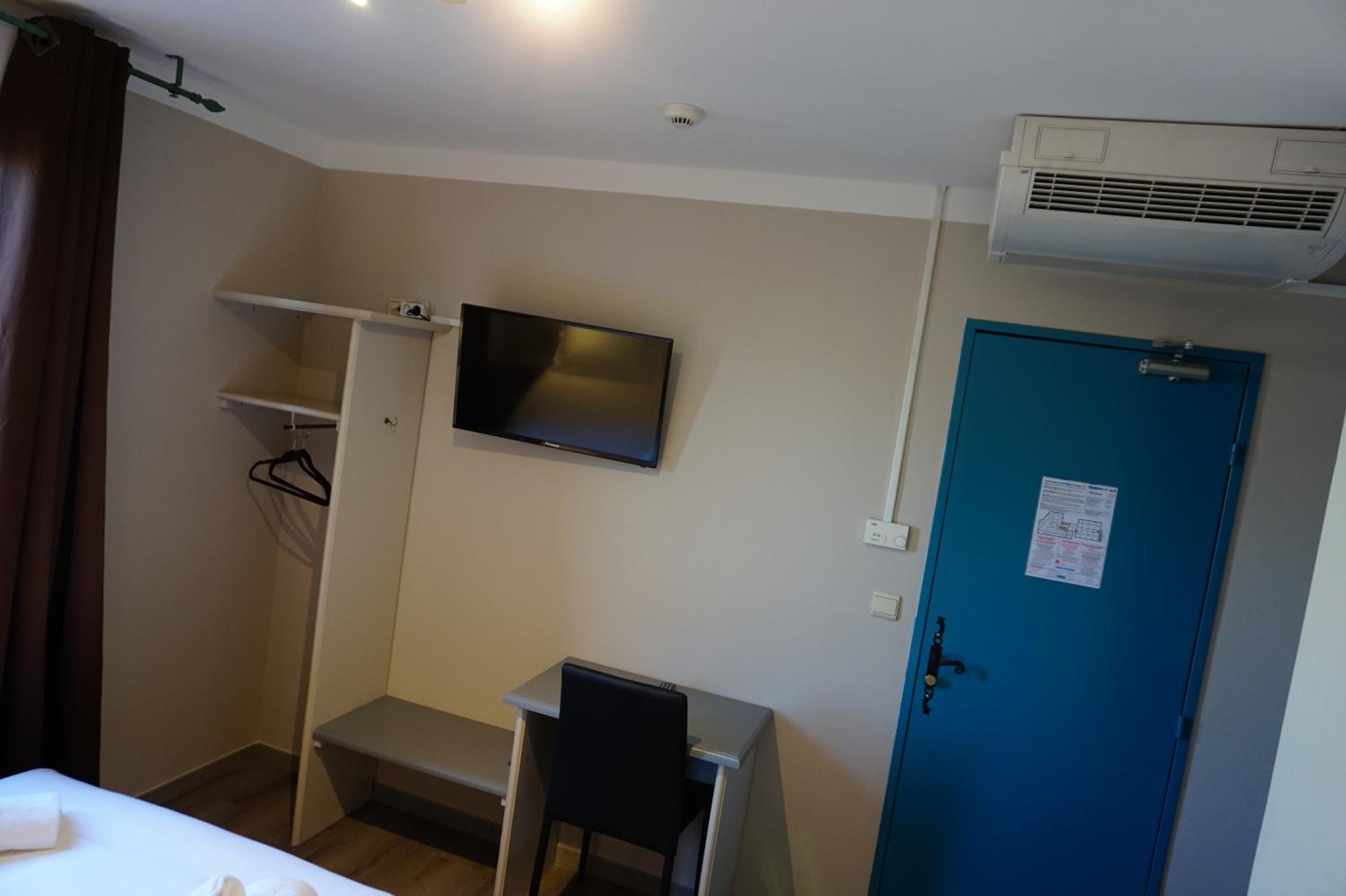 Twin Room photo 2